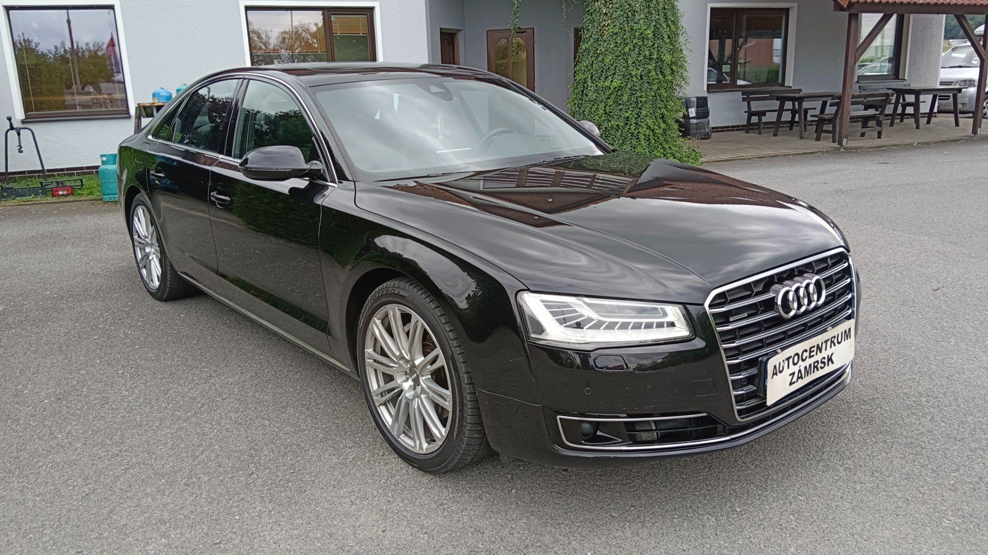 Audi A8, 3.0 TDI 193 KW 4X4 - fotka 4
