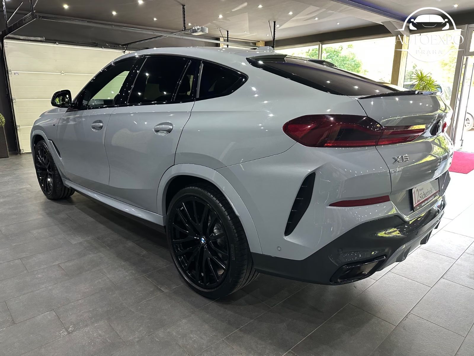 BMW X6, 30 d xDrive M Sport* - fotka 4