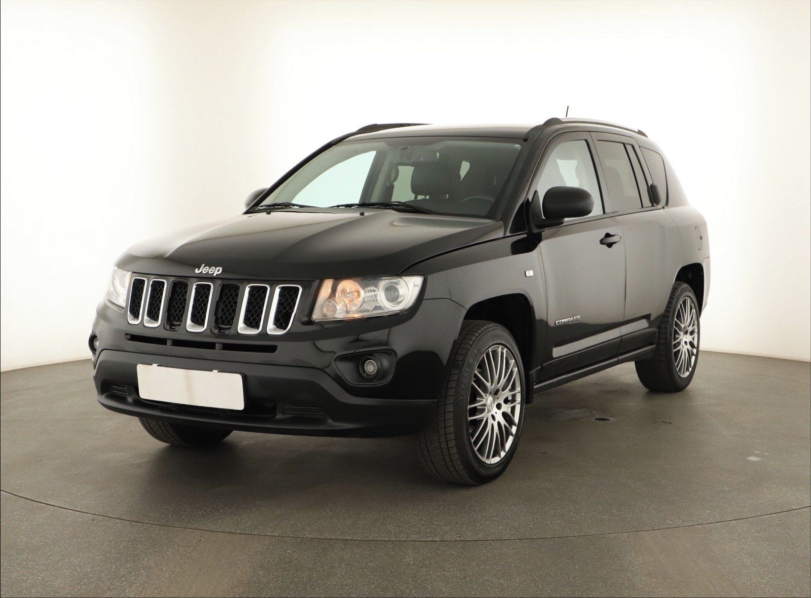 Jeep Compass, 2.0, Kožené sedačky, Tempomat - fotka 2
