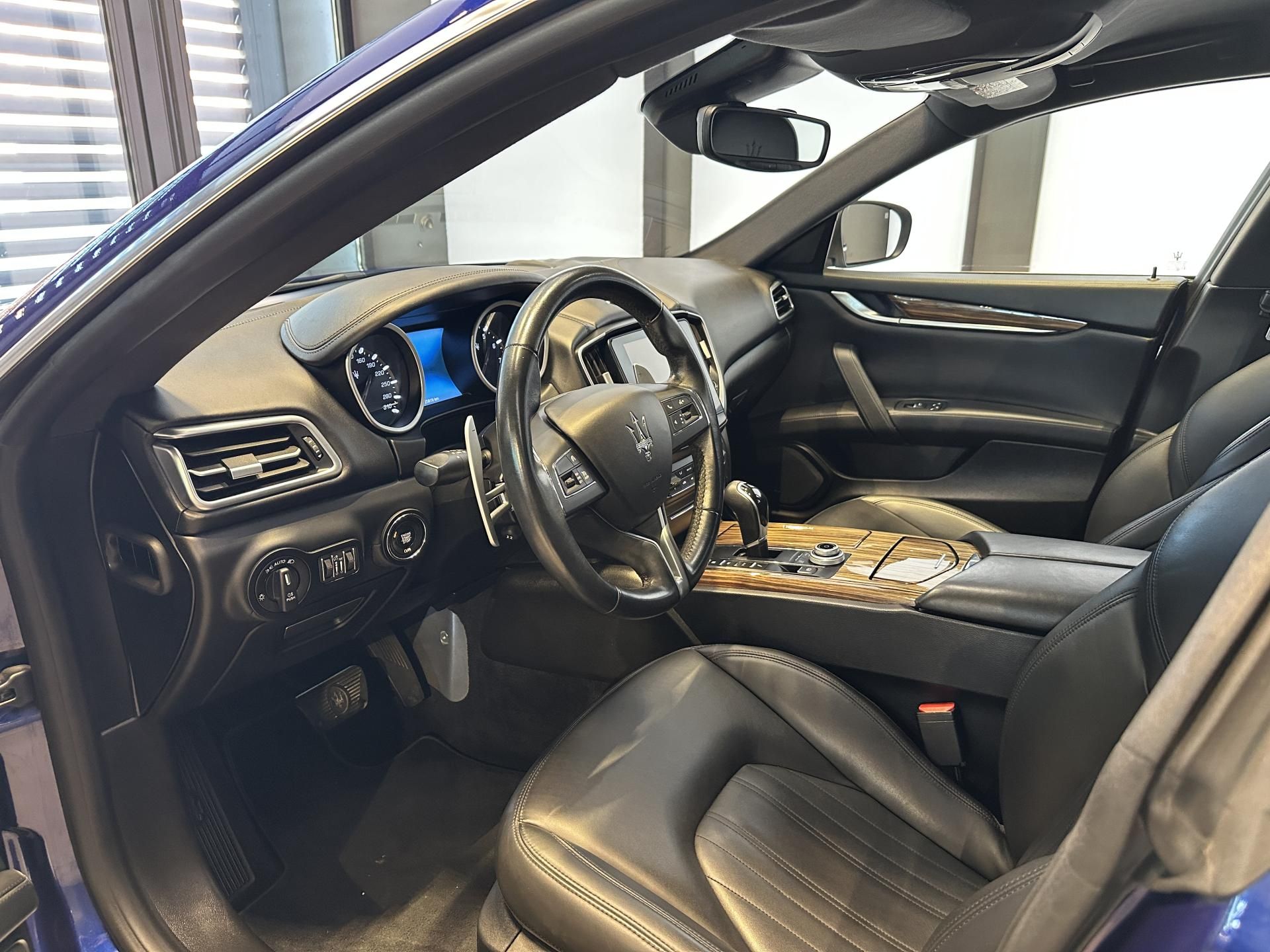 Maserati Ghibli, SQ4 430HP - fotka 6