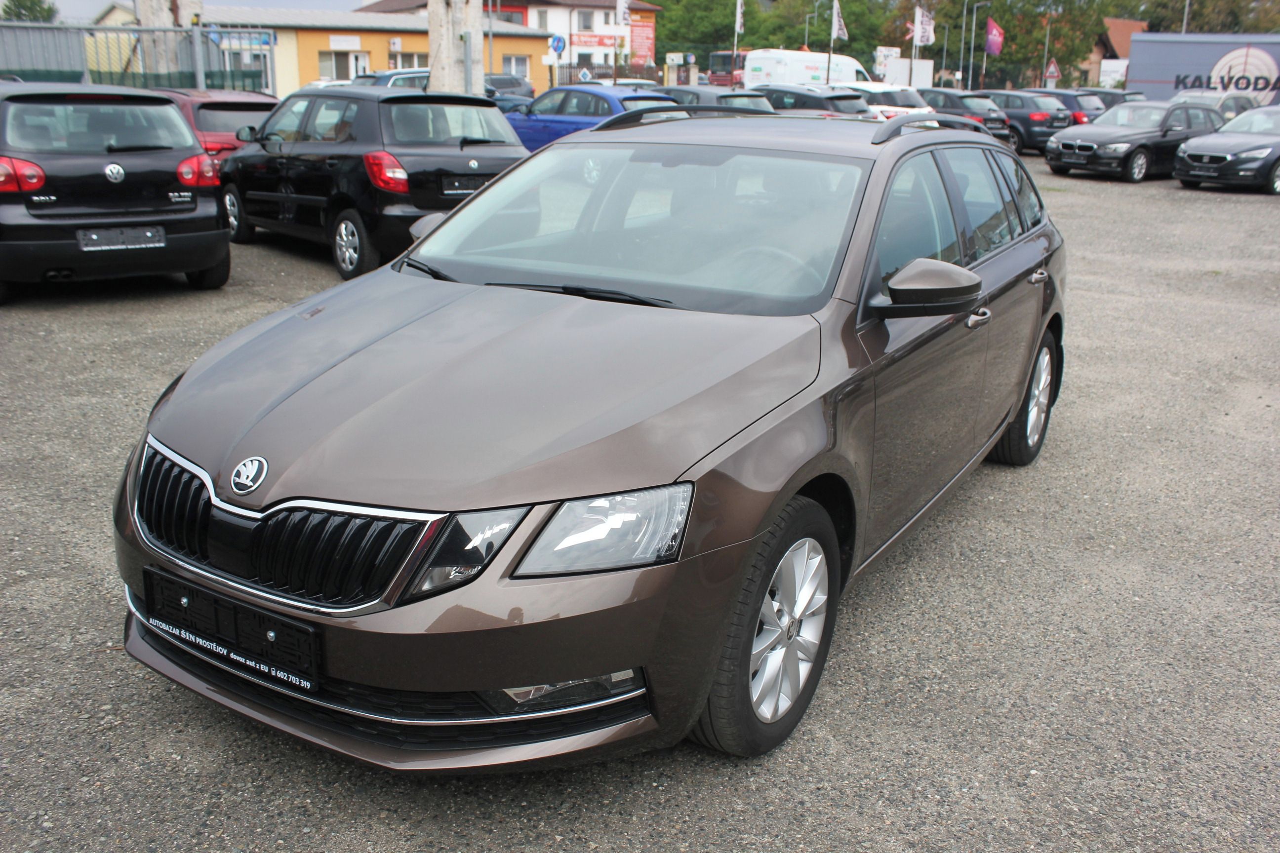 Škoda Octavia, 1.6 TDI, VÝHŘEV, SERVIS - fotka 3