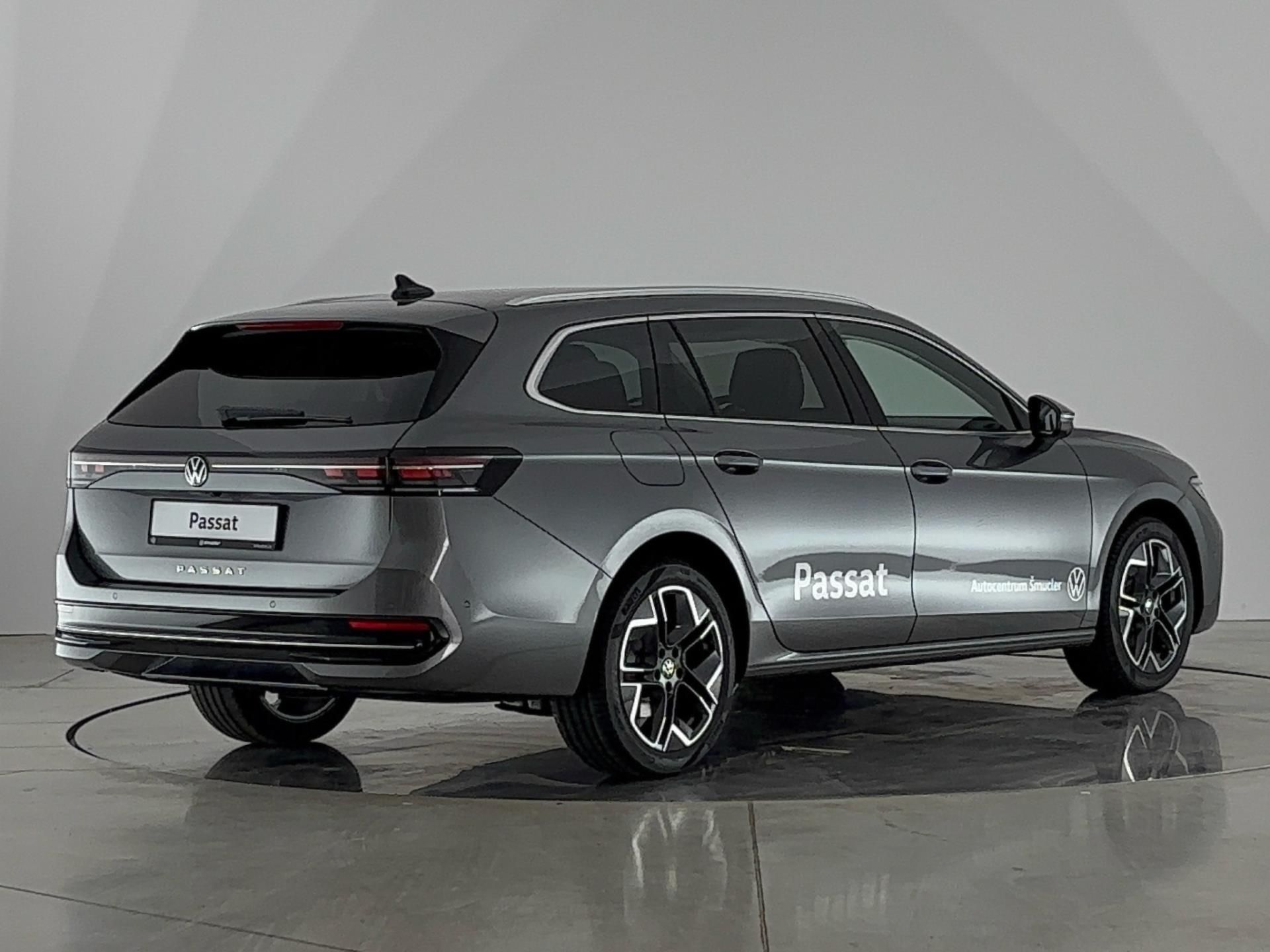 Volkswagen Passat, 2.0 TDI / 110 kW - fotka 2