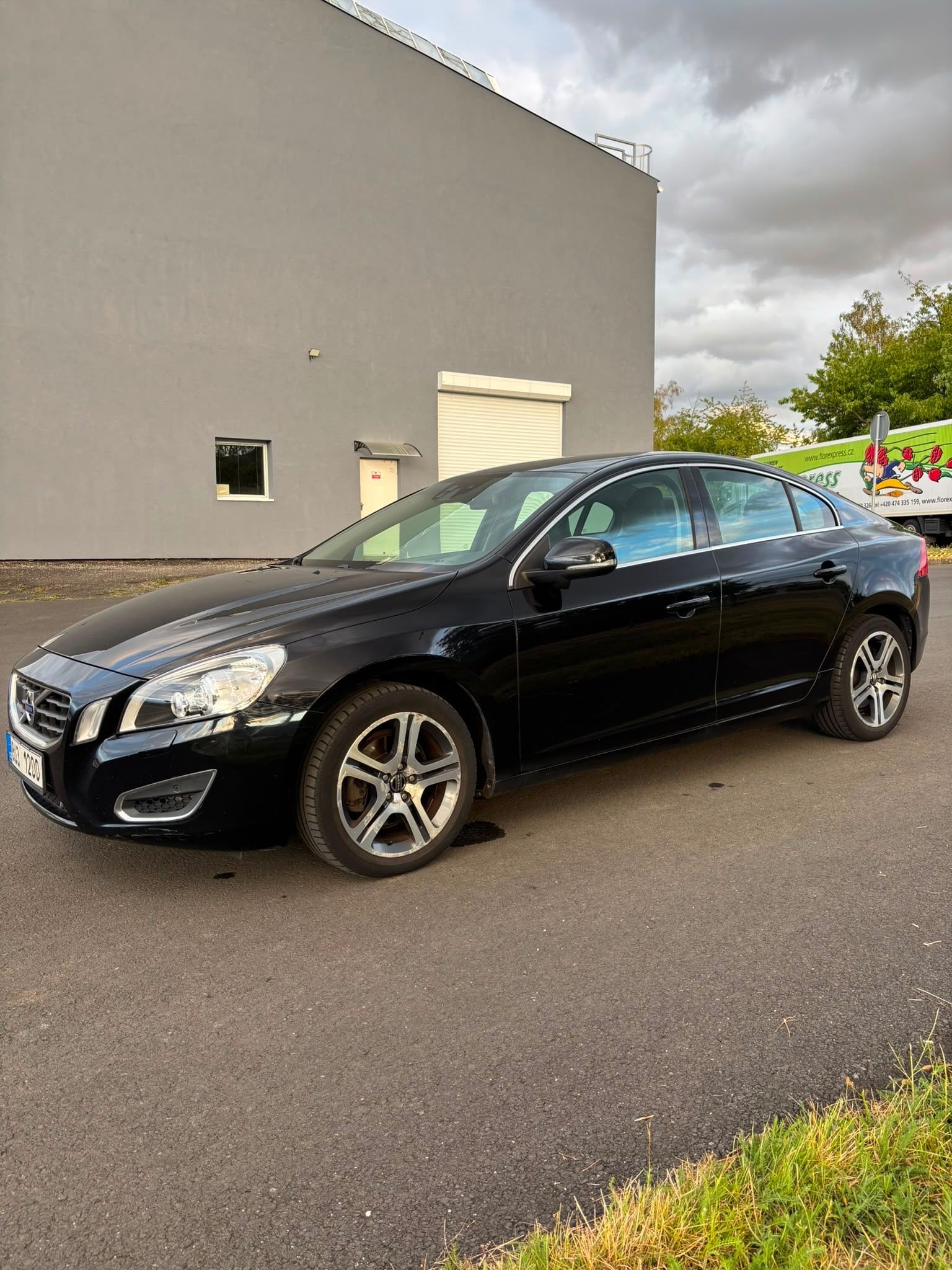 Volvo S60, D3 - fotka 2