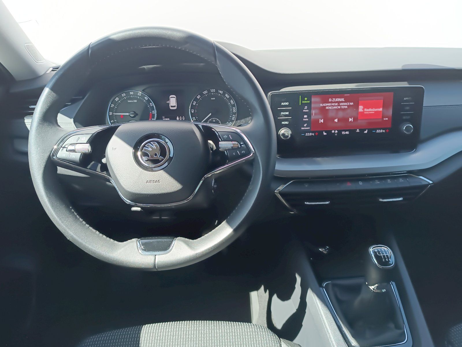 Škoda Octavia, Octavia Amb. Com. 2,0TDi/85kw - fotka 5