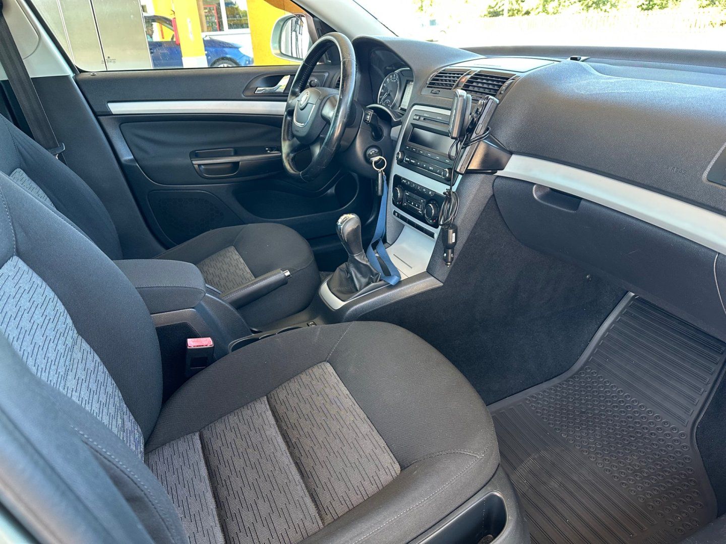 Škoda Octavia, 1.9TDi NAVI, PRAVIDELNÝ SERVIS - fotka 6