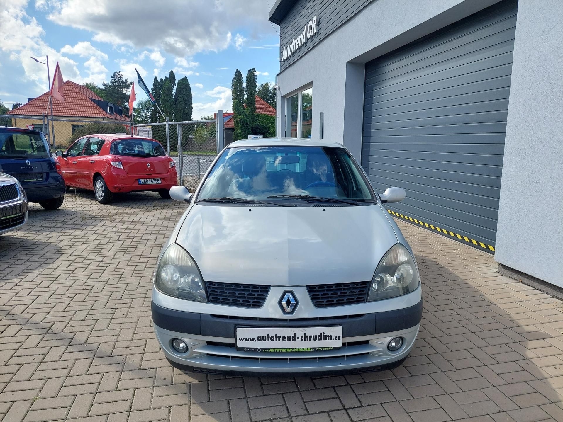 Renault Clio, II. 1.2i-16v Blue Sensation - fotka 2
