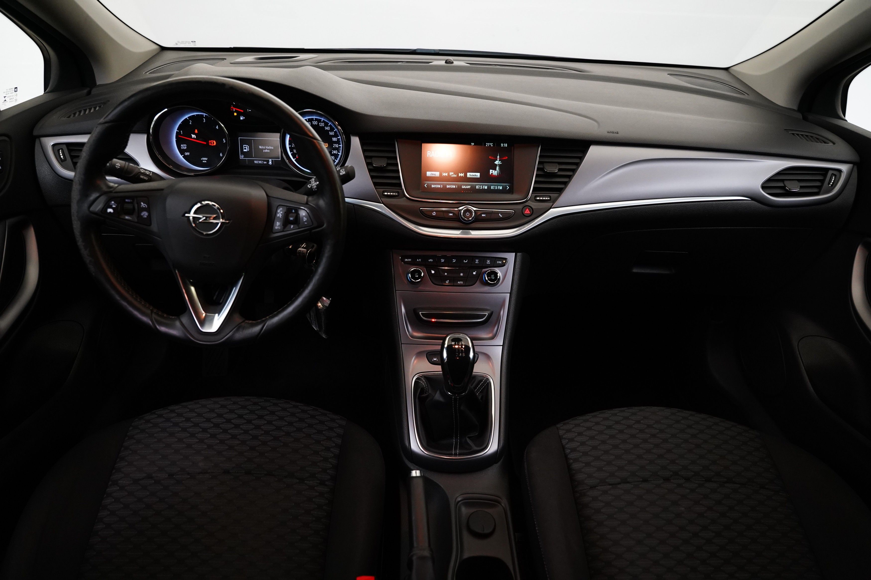 Opel Astra, 1.6 CDTI 81 kW DPF Edition - fotka 5