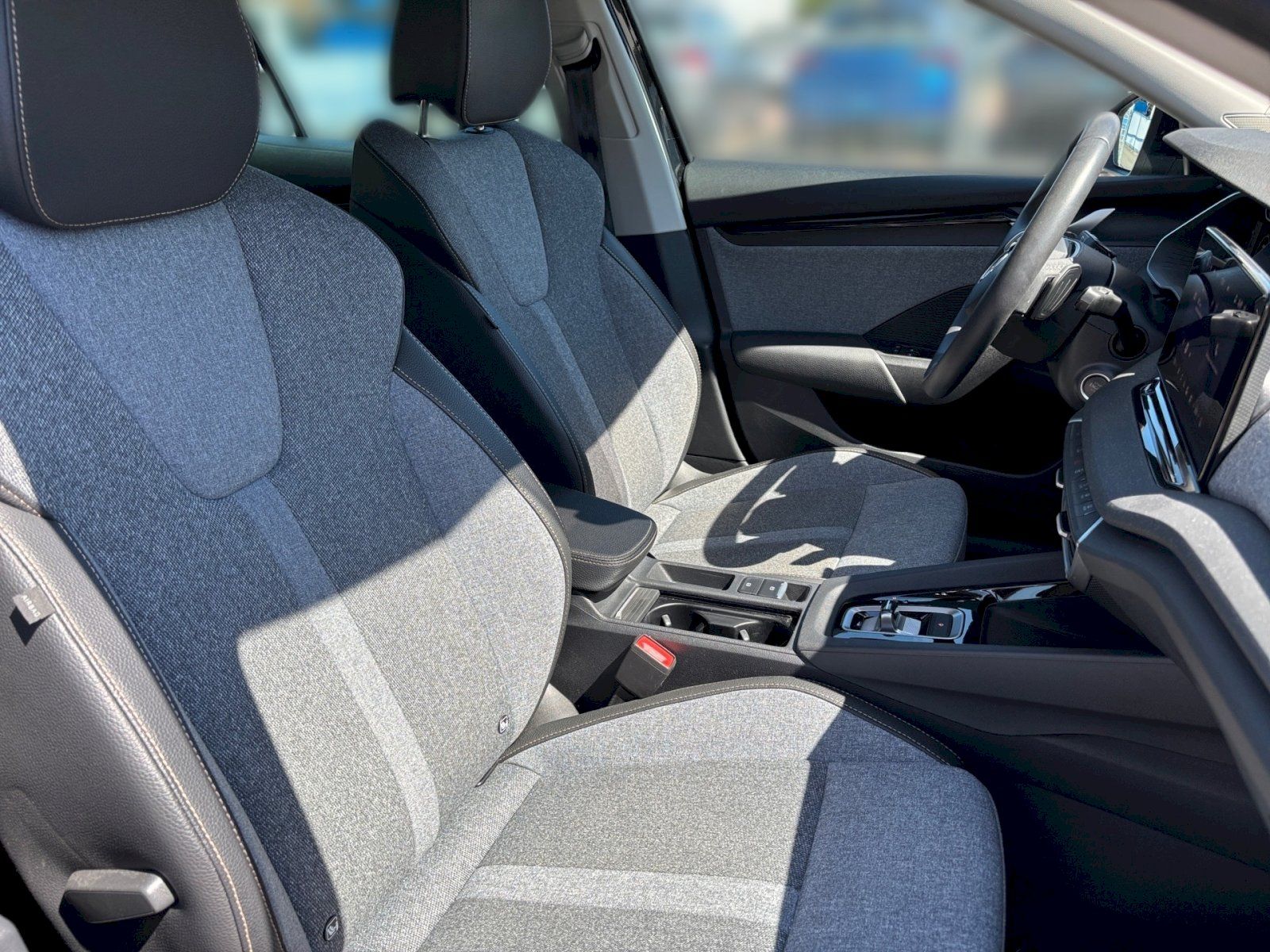 Škoda Octavia, Top Selection 1.5 TSI DSG M-HE - fotka 6