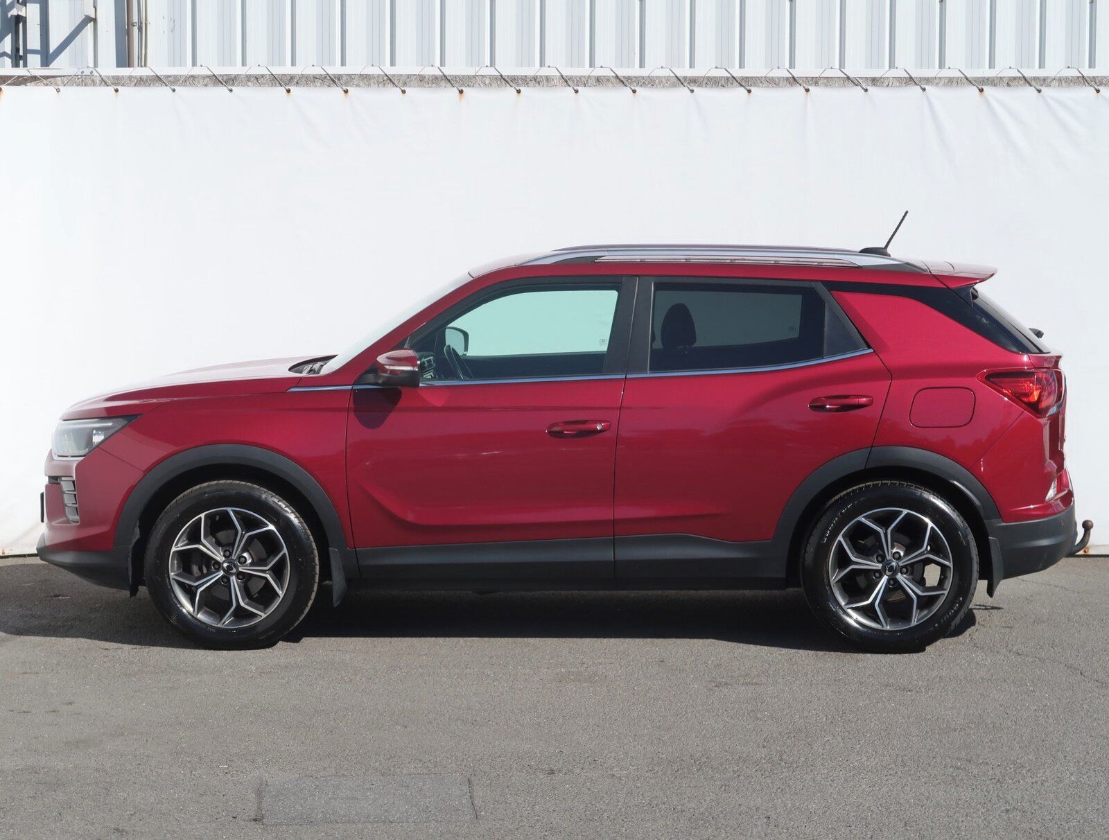 SsangYong Korando, 1.5 T-GDI, Automat, ČR,1.maj - fotka 3