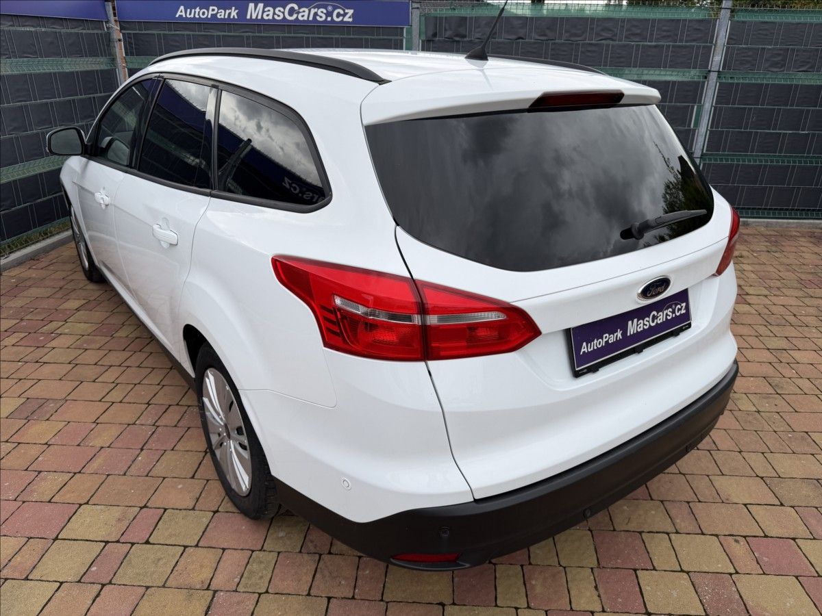 Ford Focus, 1.5 TDCi Business - fotka 6