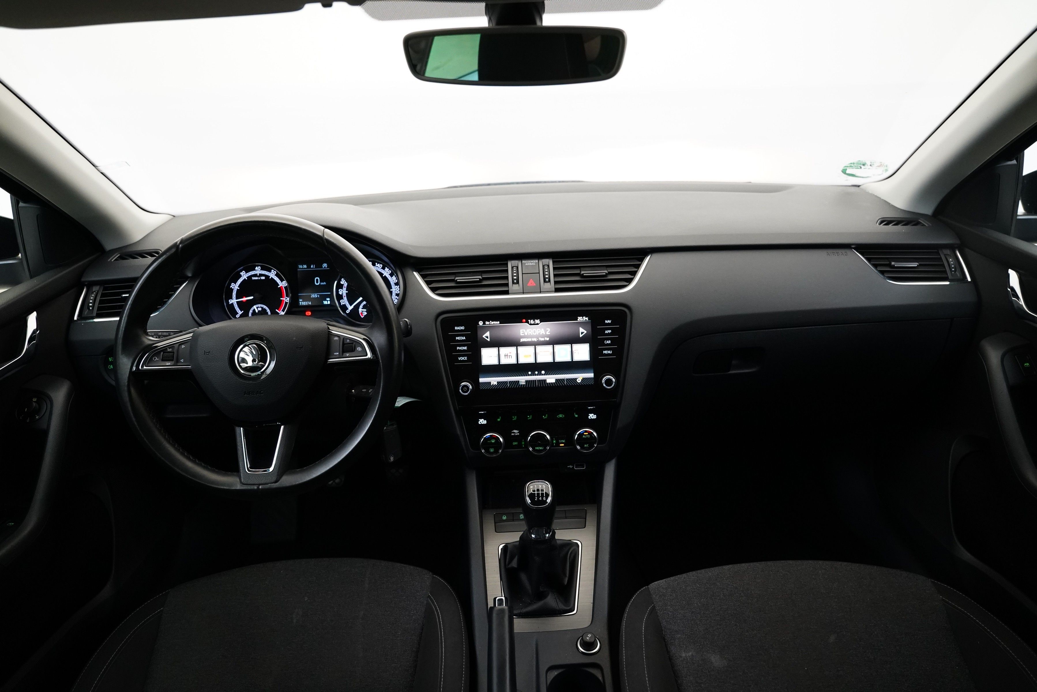 Škoda Octavia, 1.0 TSI 85 kW Soleil - fotka 5