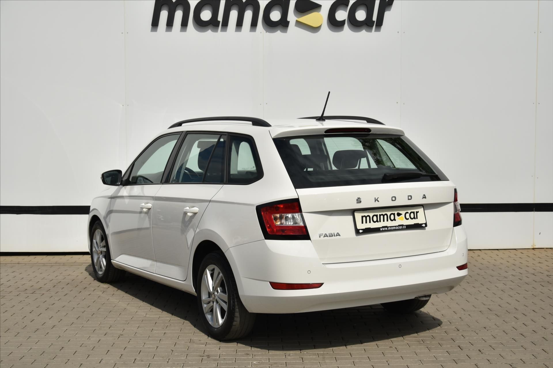 Škoda Fabia, 1.0 TSI AMBITION TOUR DPH ČR - fotka 5