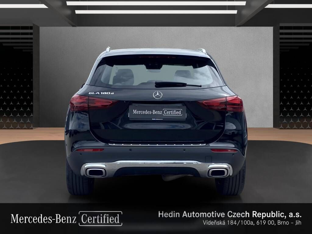 Mercedes-Benz GLA, GLA 180 Progressive Advanced - fotka 4