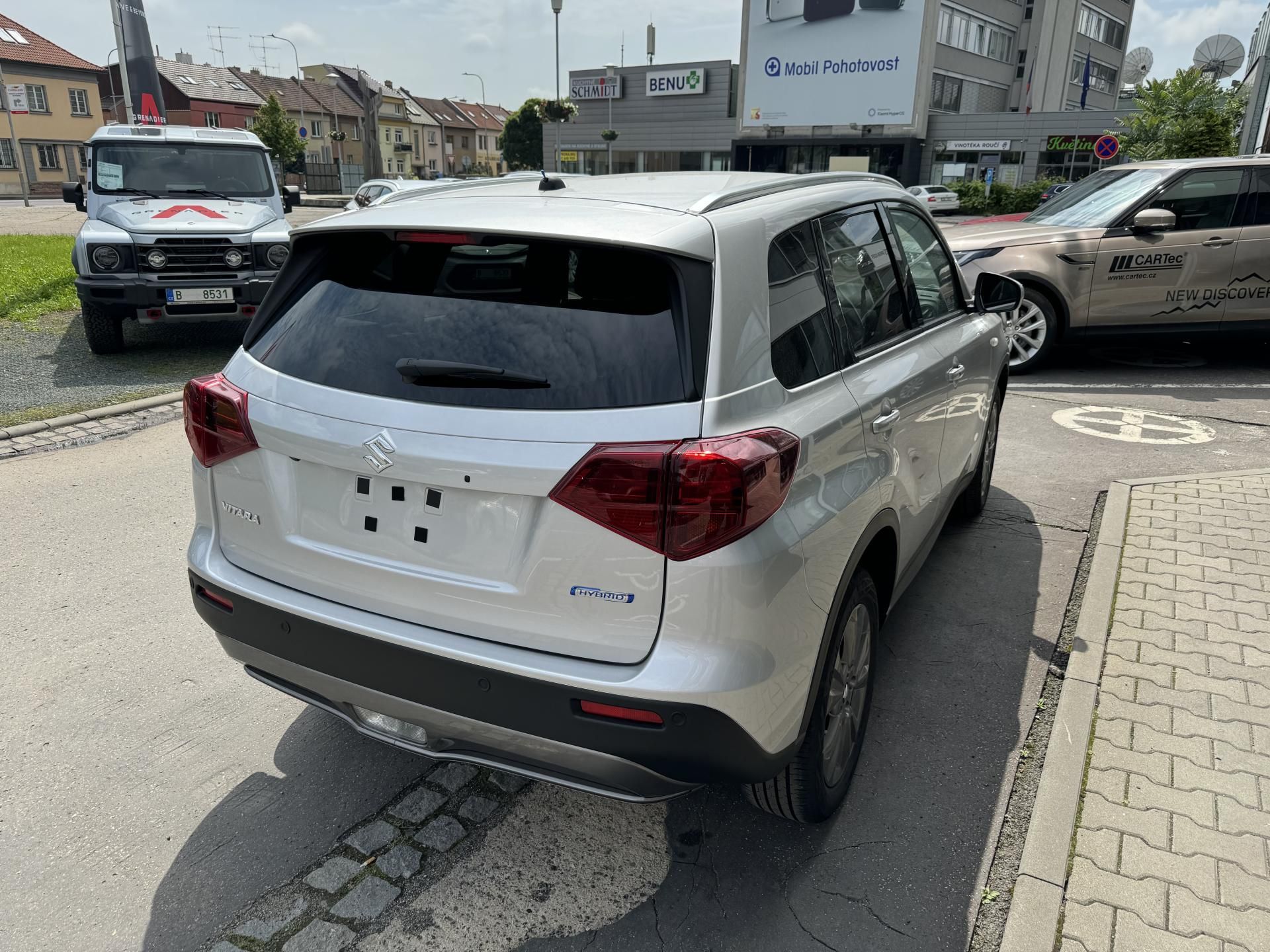 Suzuki Vitara, 1,4 Premium AT Hybrid - fotka 3