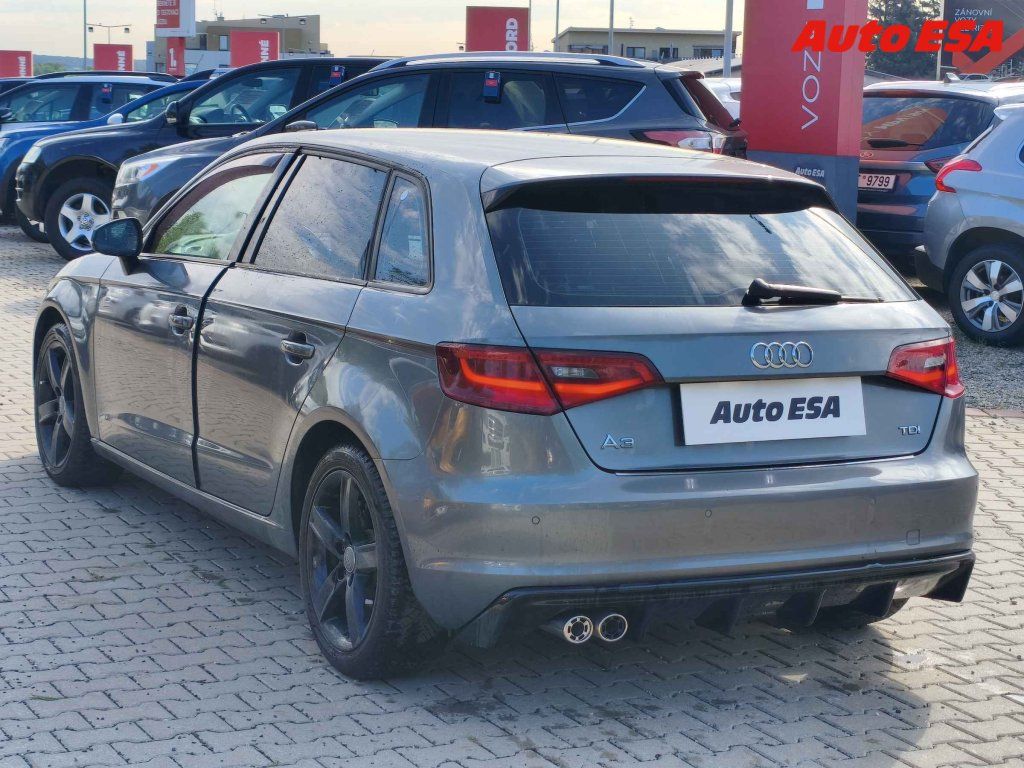 Audi A3, 1.6TDi,S-line,bixen,kůže - fotka 6