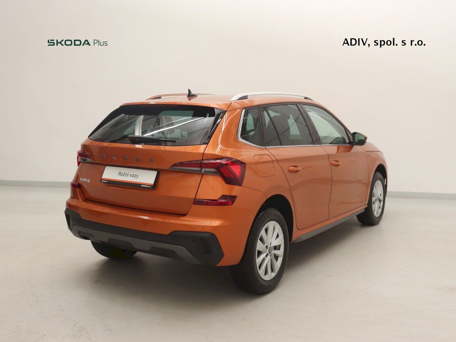 Škoda Kamiq, DSG 1.0 TSI 85 kW Top Selectio - fotka 2