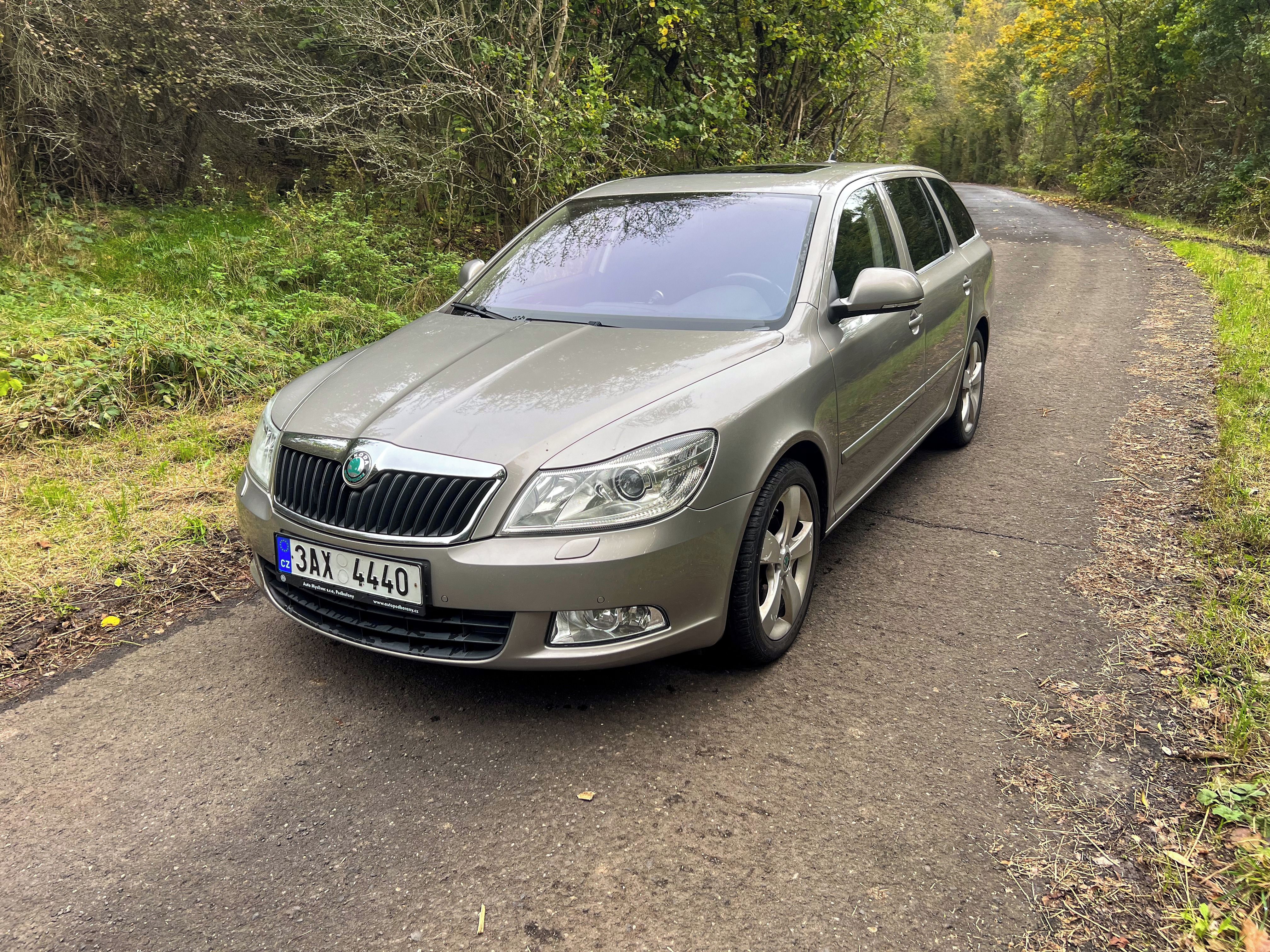 Škoda Octavia, Škoda Octavia II Combi Face - fotka 2