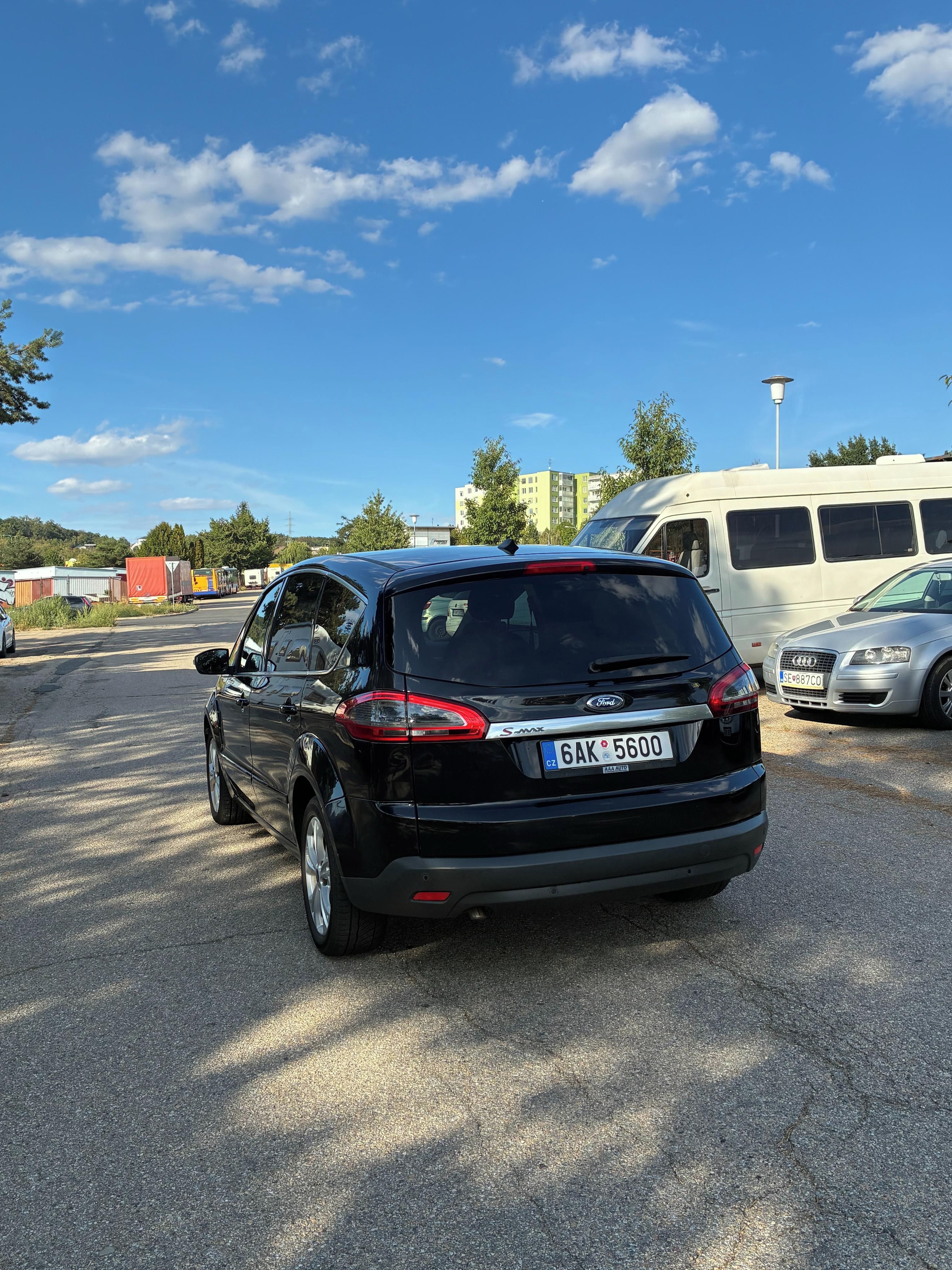 Ford S-MAX, Ford S-MAX 2.0 TDCI 120kw - fotka 4