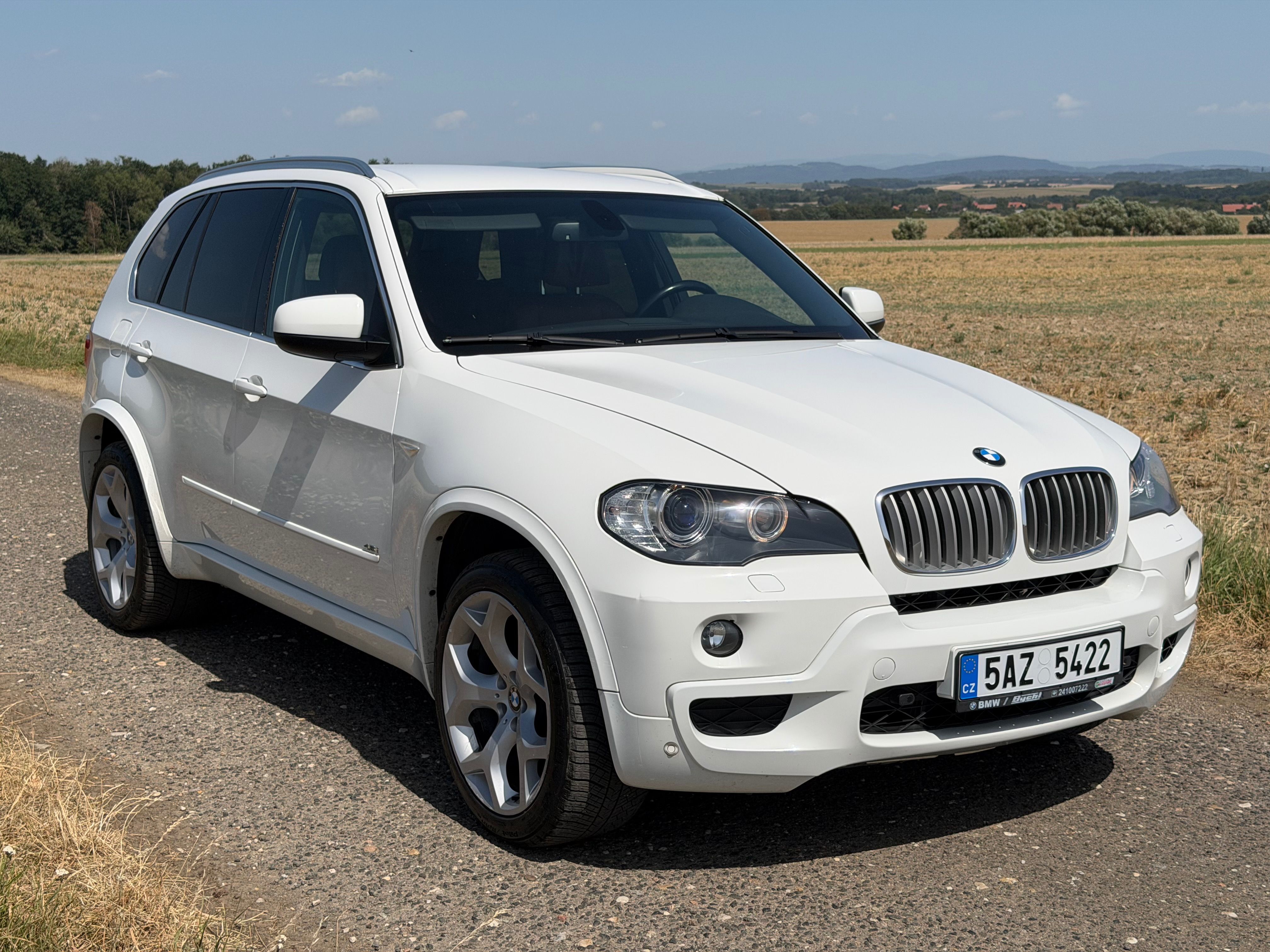 BMW X5, 4.8i E70 - fotka 2