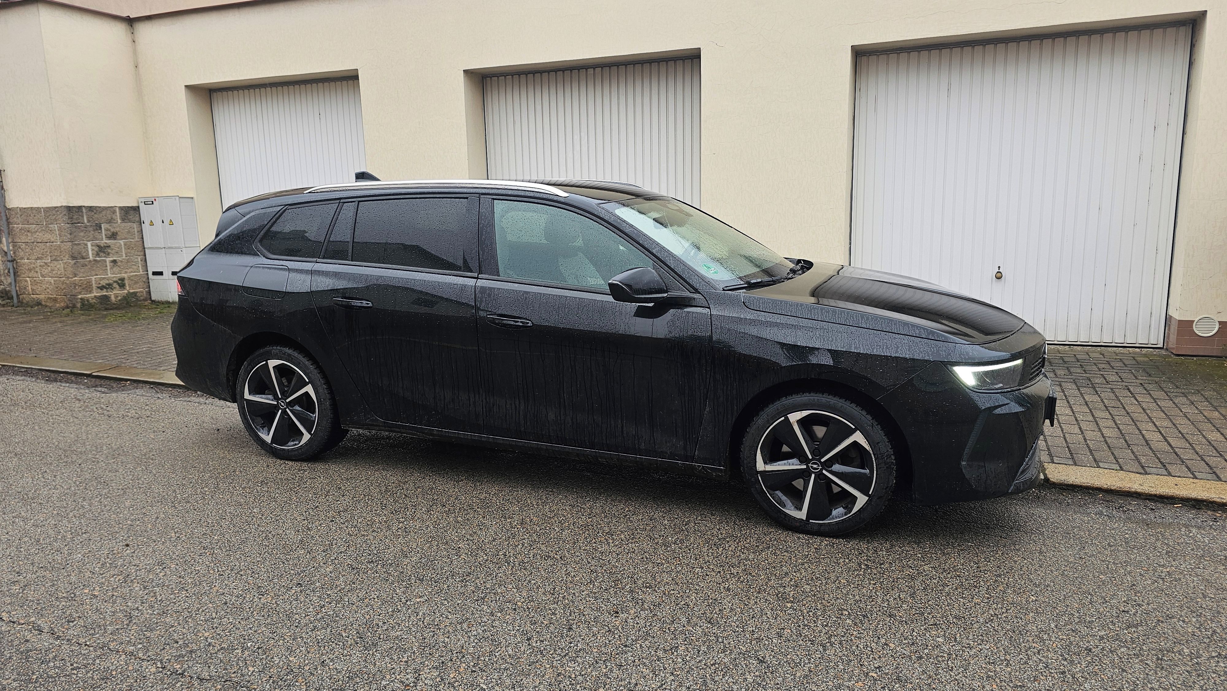 Opel Astra, 1,5 CDTi 96kW automat 2023 - fotka 4