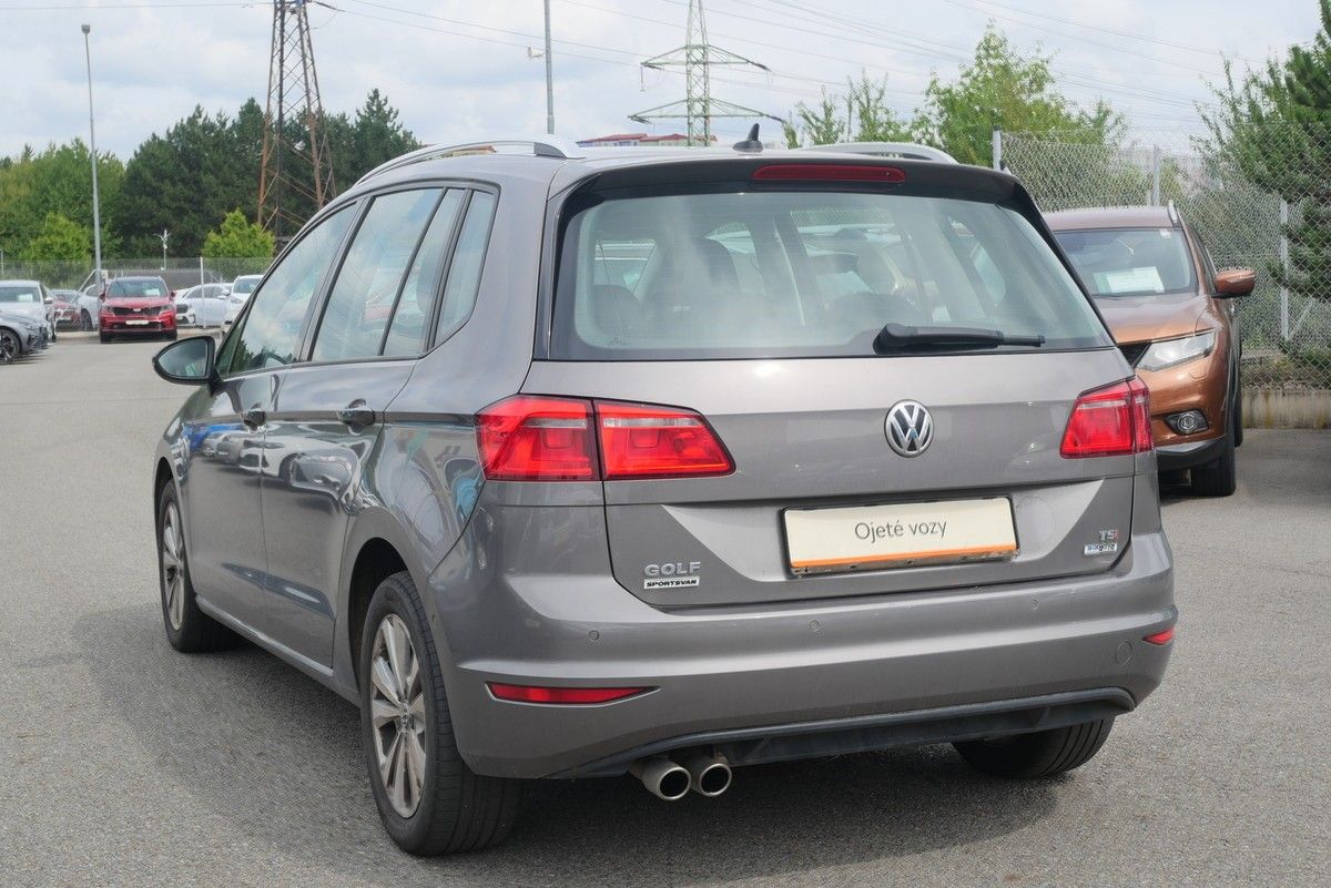 Volkswagen Golf Sportsvan, 1.4 TSI 92 kW Comfort Edition - fotka 4