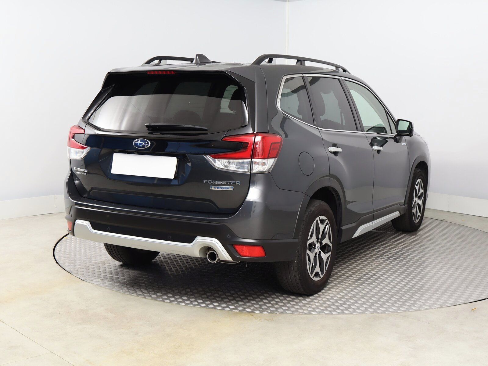 Subaru Forester, 2.0 e-Boxer MHEV, 4X4 - fotka 5