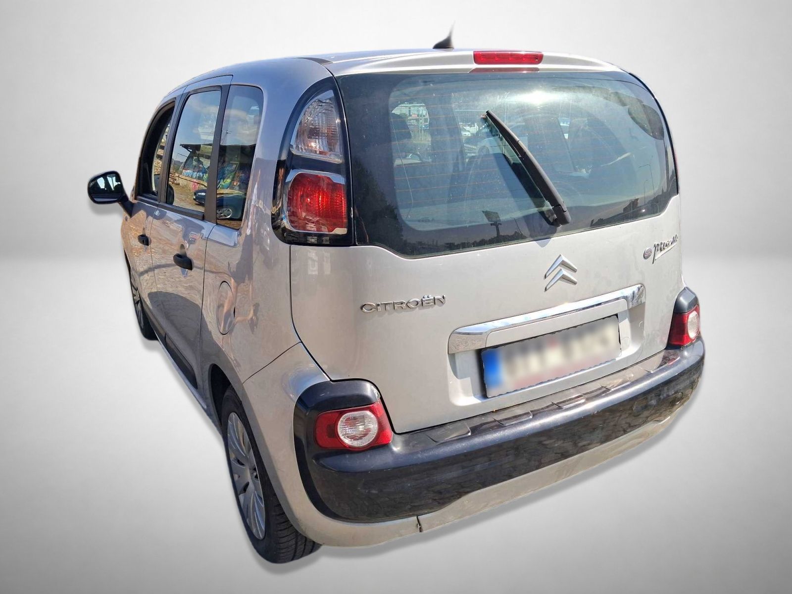 Citroën C3 Picasso, 1.4 i, zamluveno - fotka 2