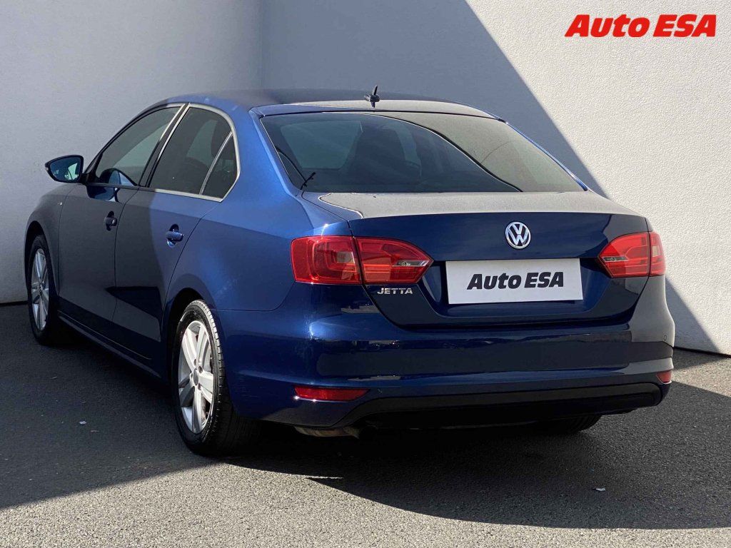 Volkswagen Jetta, 1.2 TSi,Match - fotka 6