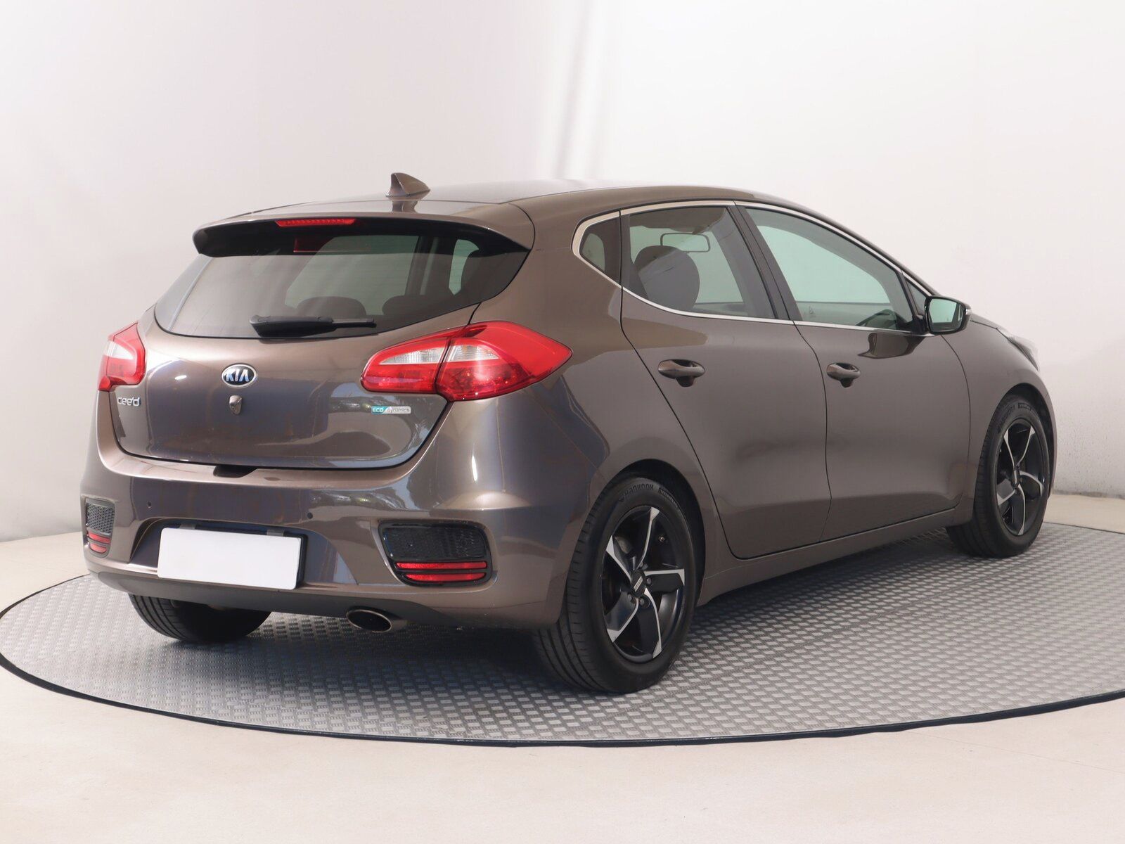 Kia Cee´d, 1.6 GDI, Serv.kniha - fotka 5
