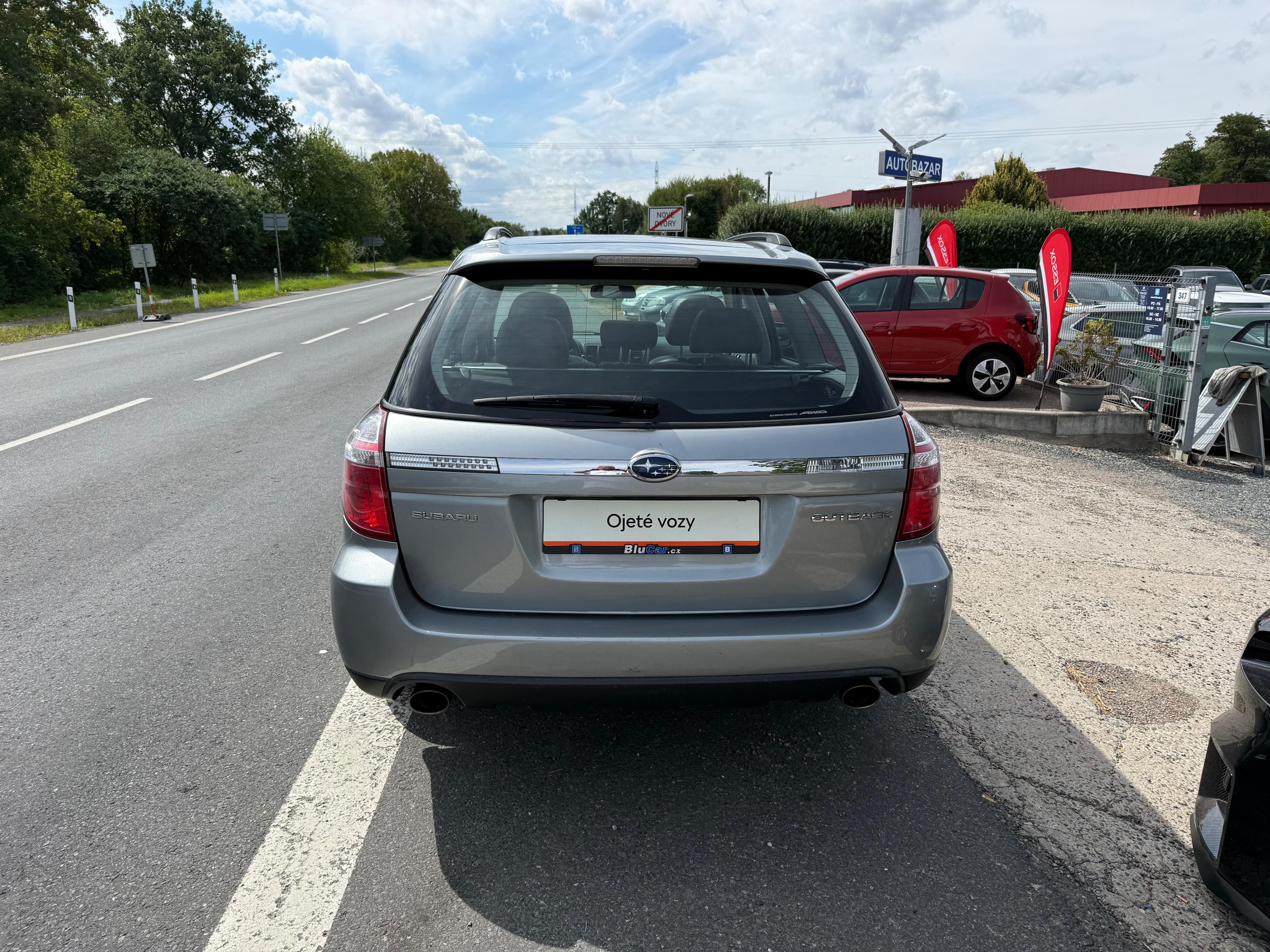 Subaru Outback, 3.0R AT AWD SI-DRIVE - fotka 4