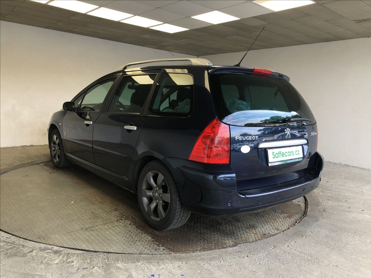 Peugeot 307, 1,6 16V - fotka 5