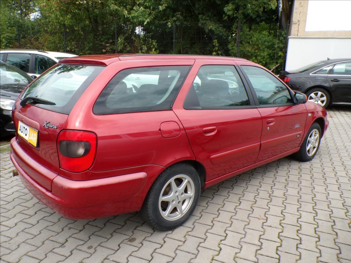 Citroën Xsara, 1,8 i  NAVIGACE - fotka 4