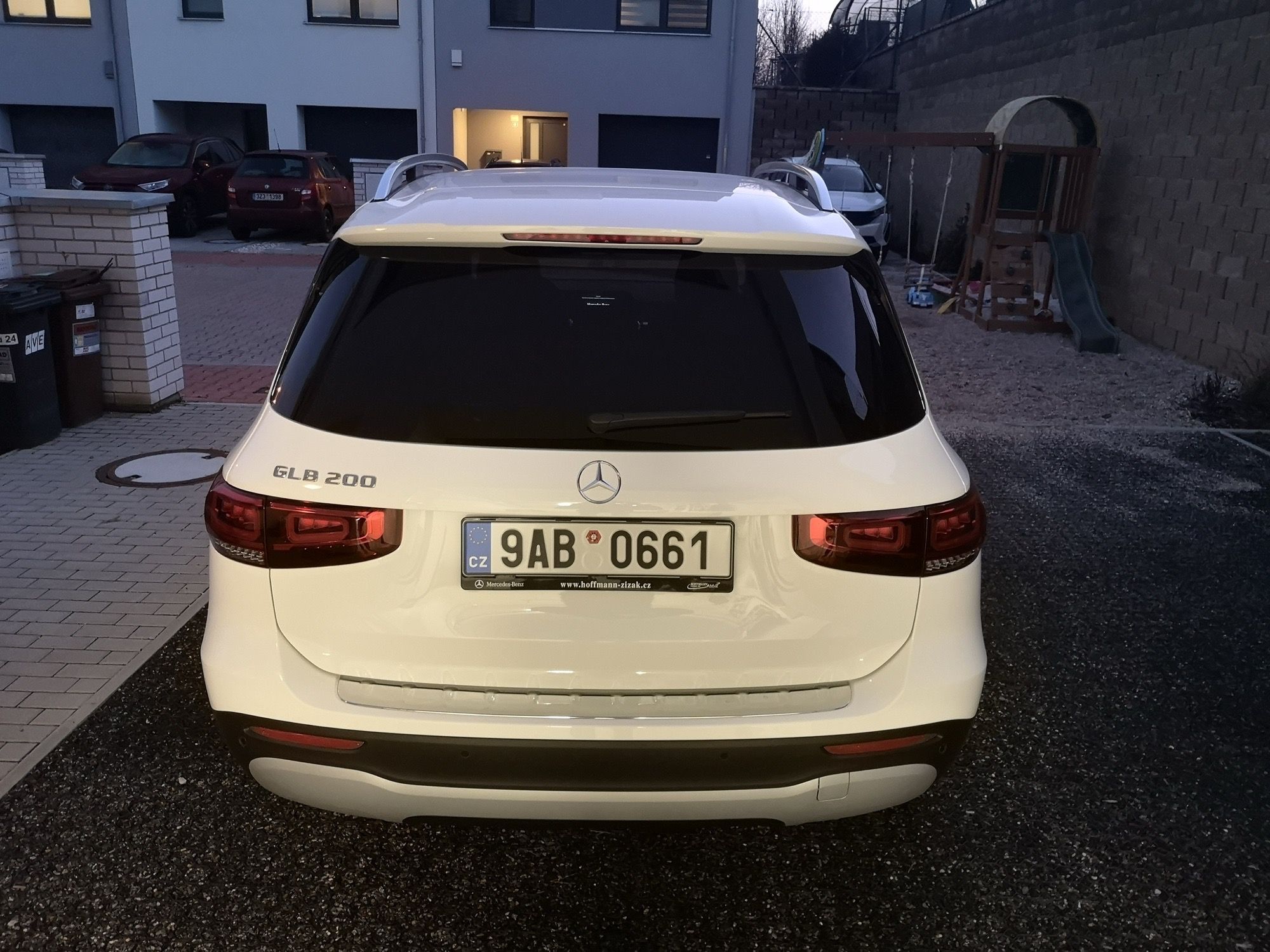 Mercedes-Benz GLB, 200, záruka, matrix, nez.top. - fotka 4
