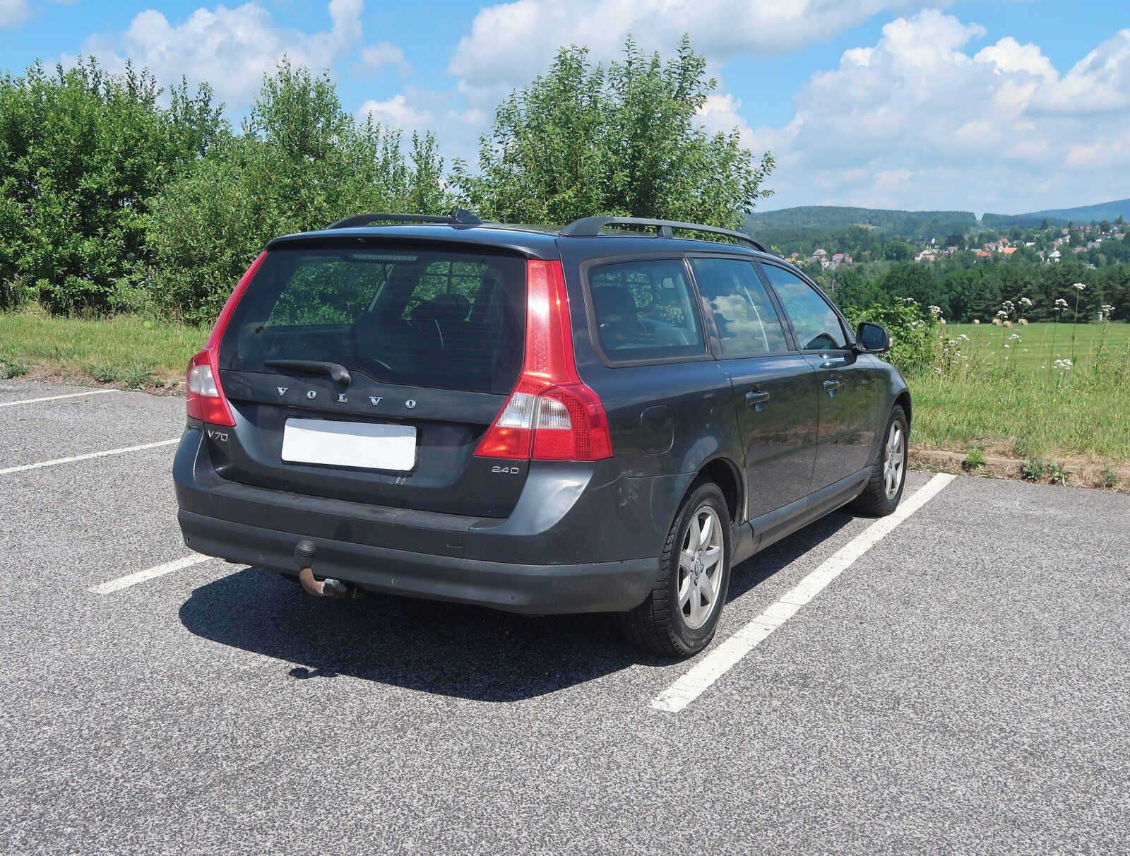 Volvo V70, 2.4 D, Automat, po STK, Tažné - fotka 5