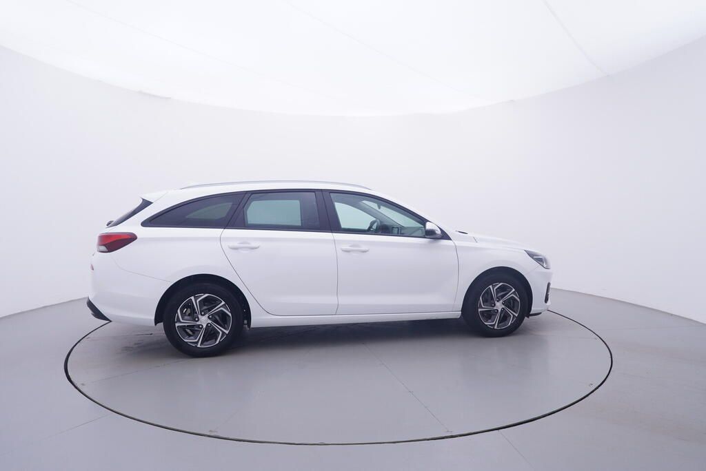 Hyundai i30, 1.5 Dpi 81 kW - fotka 6