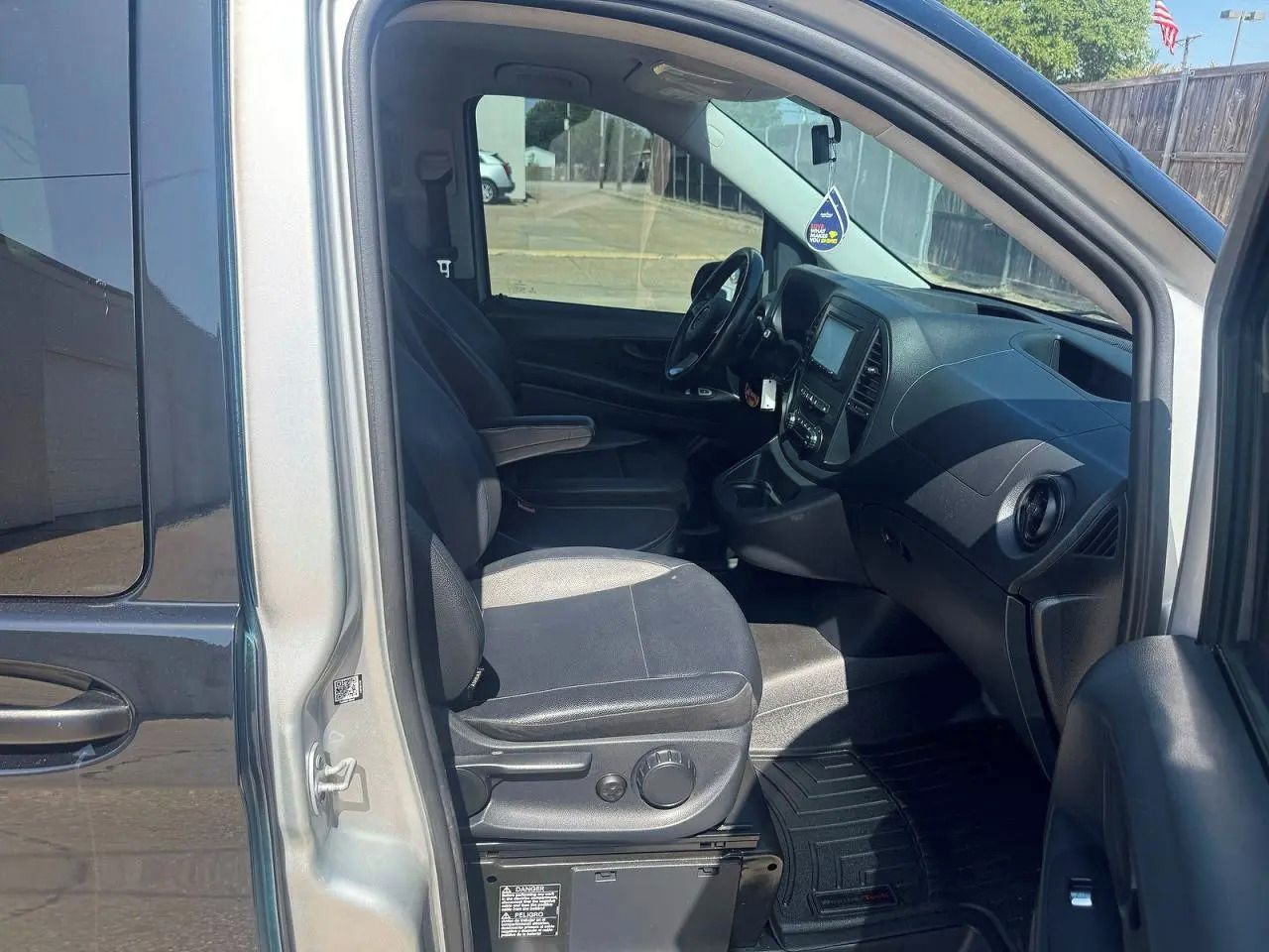 Mercedes-Benz, Auto na cestě - fotka 5