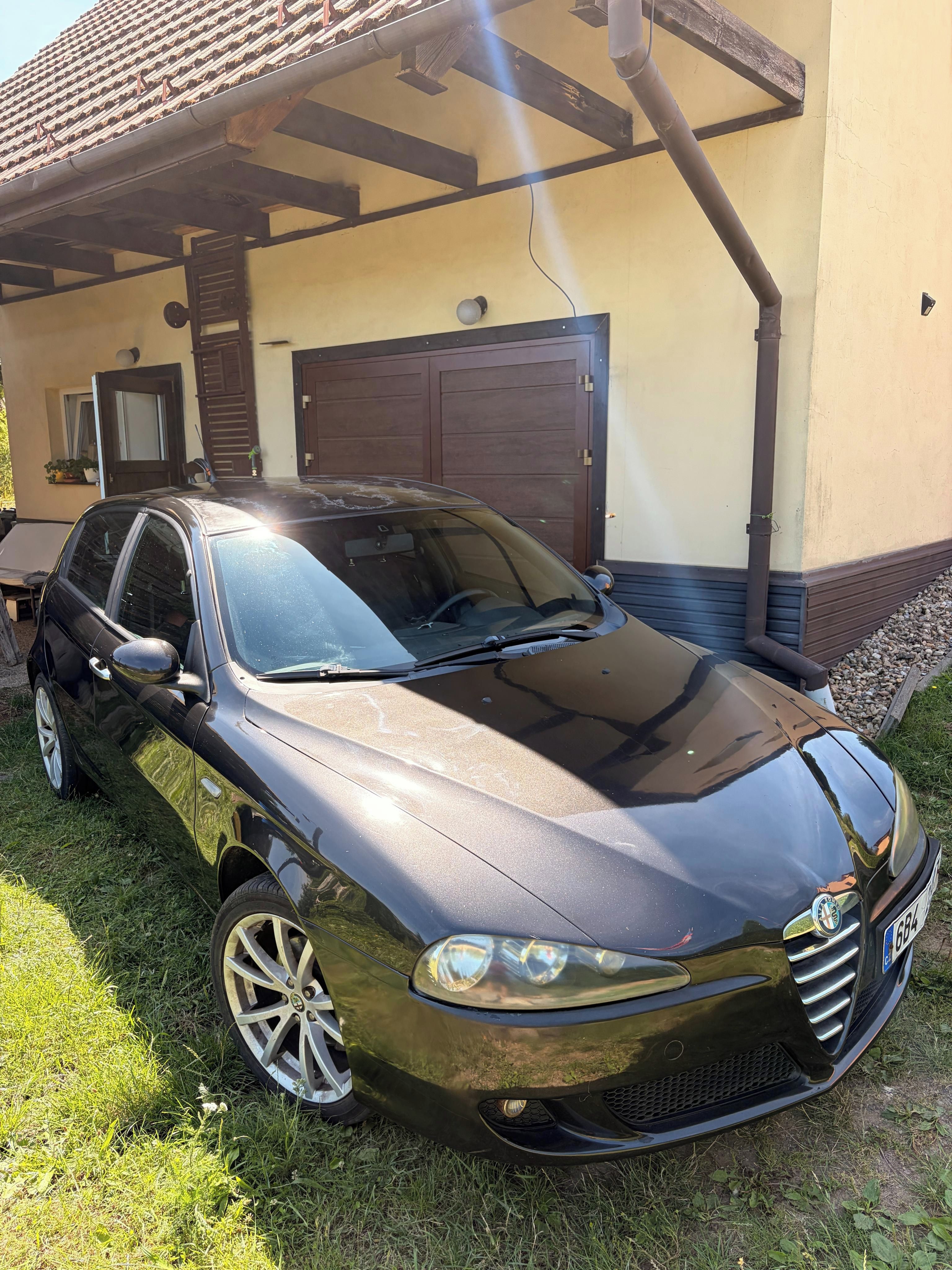 Alfa Romeo 147, Prodám Alfa Romeo 147, 1.9 JTD - fotka 2