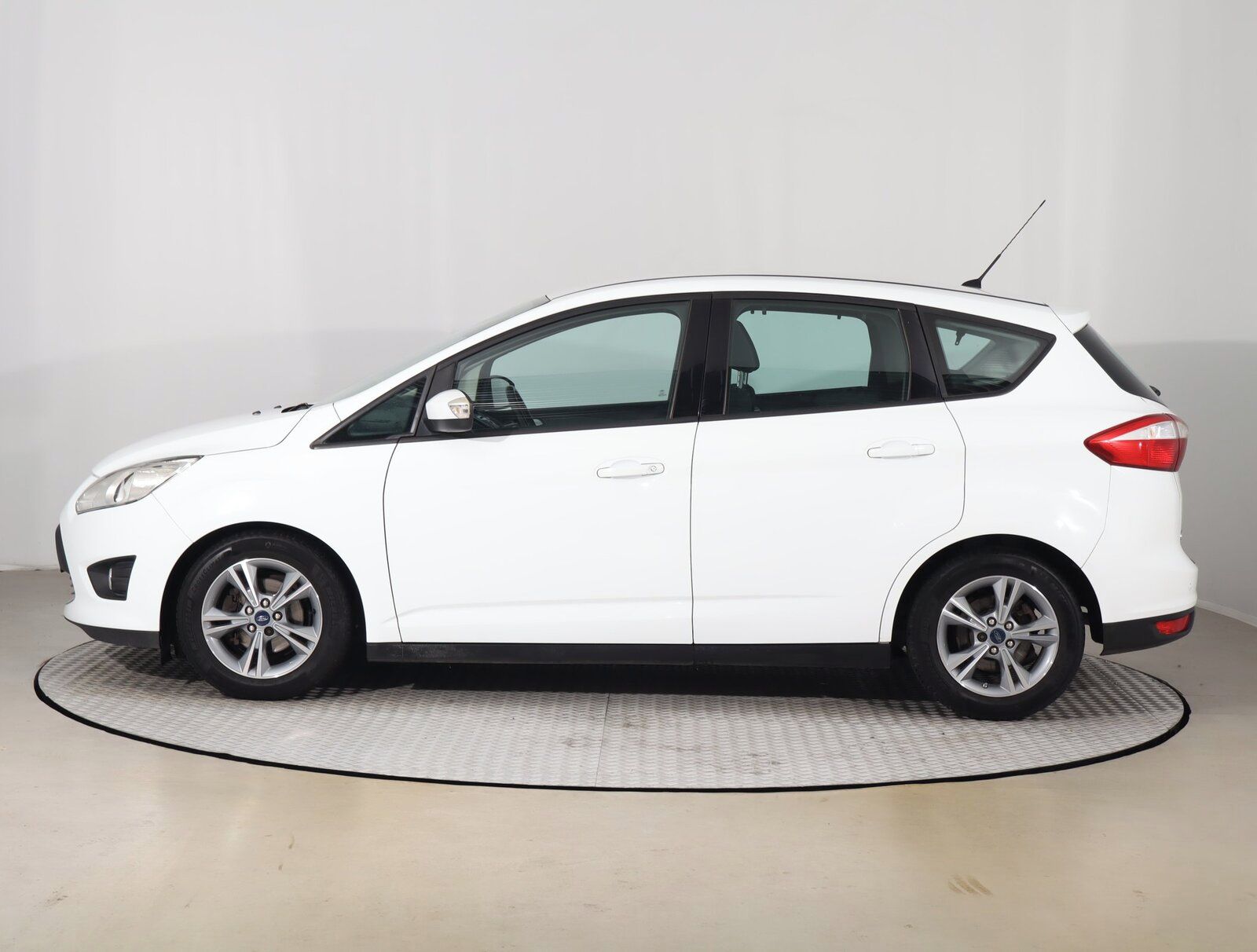 Ford C-MAX, 1.0 EcoBoost, Serv.kniha - fotka 3
