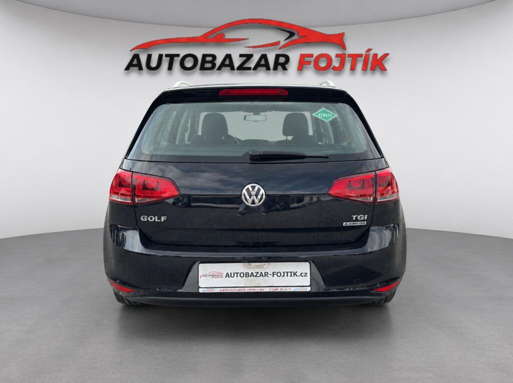 Volkswagen Golf, 1.4 TGi Highline - fotka 6