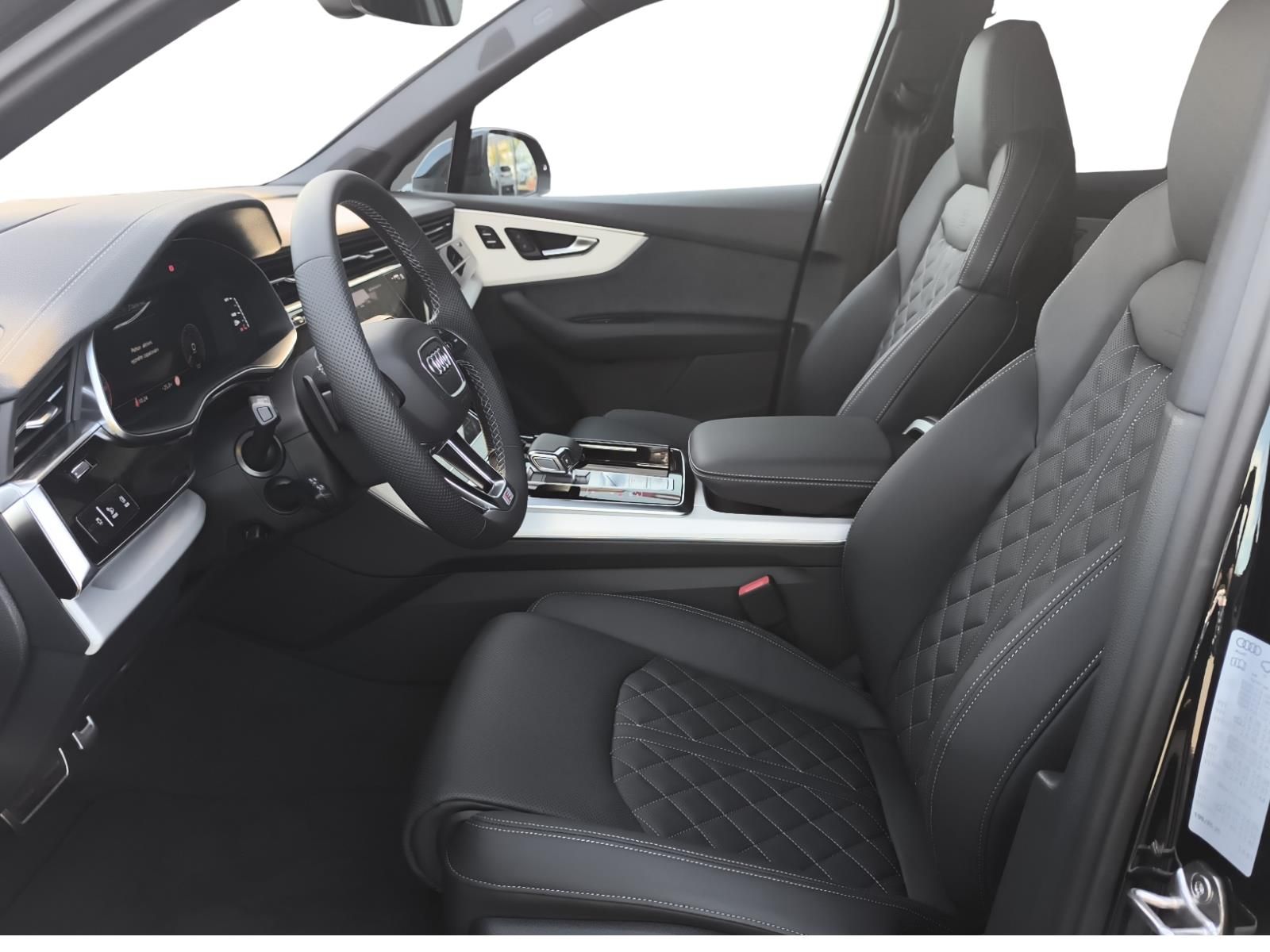 Audi Q7, 3.0 TDi S-Line - fotka 6