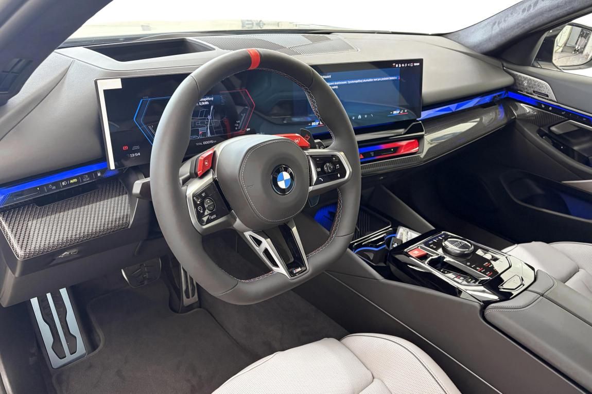 BMW M5, Touring - fotka 4