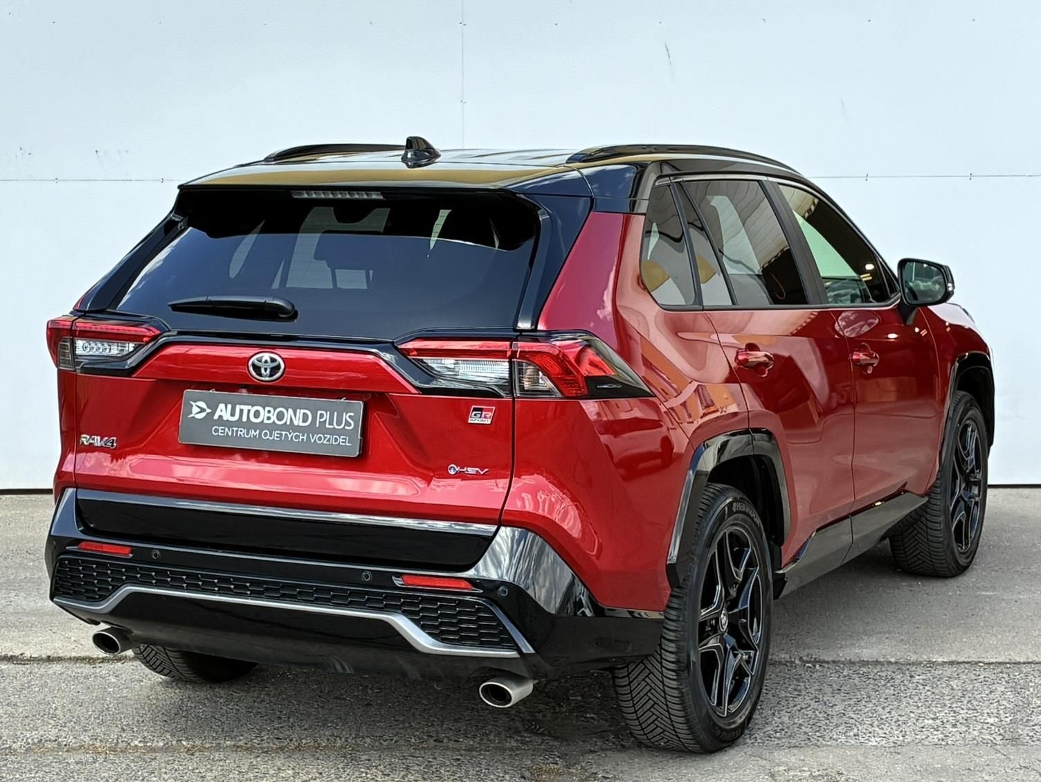 Toyota Rav4, 2.5 HSD e-CVT AWD GR-Sport - fotka 2