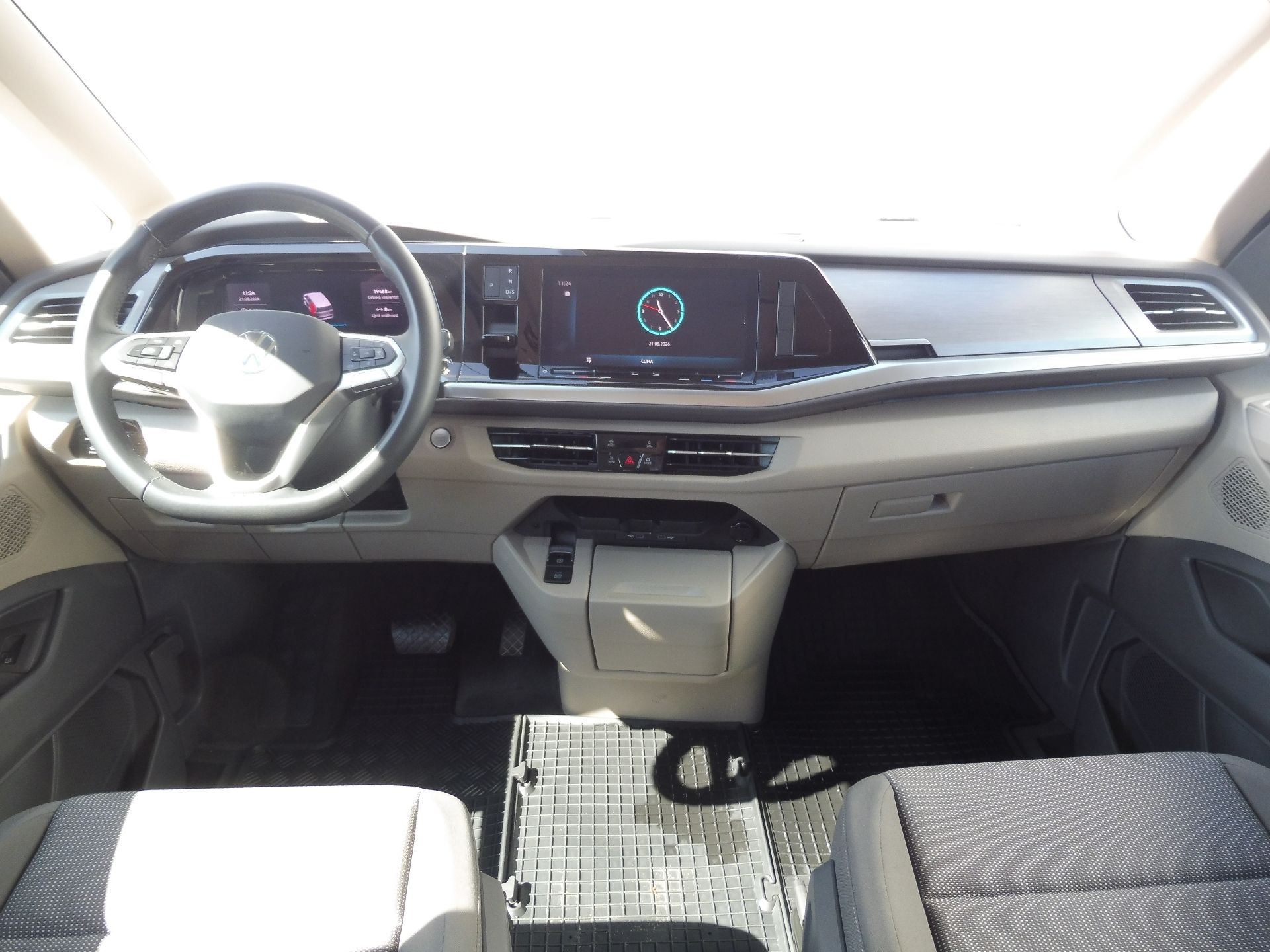 Volkswagen Multivan, Long Life 1,5 TSI PHEV 180kW D - fotka 5