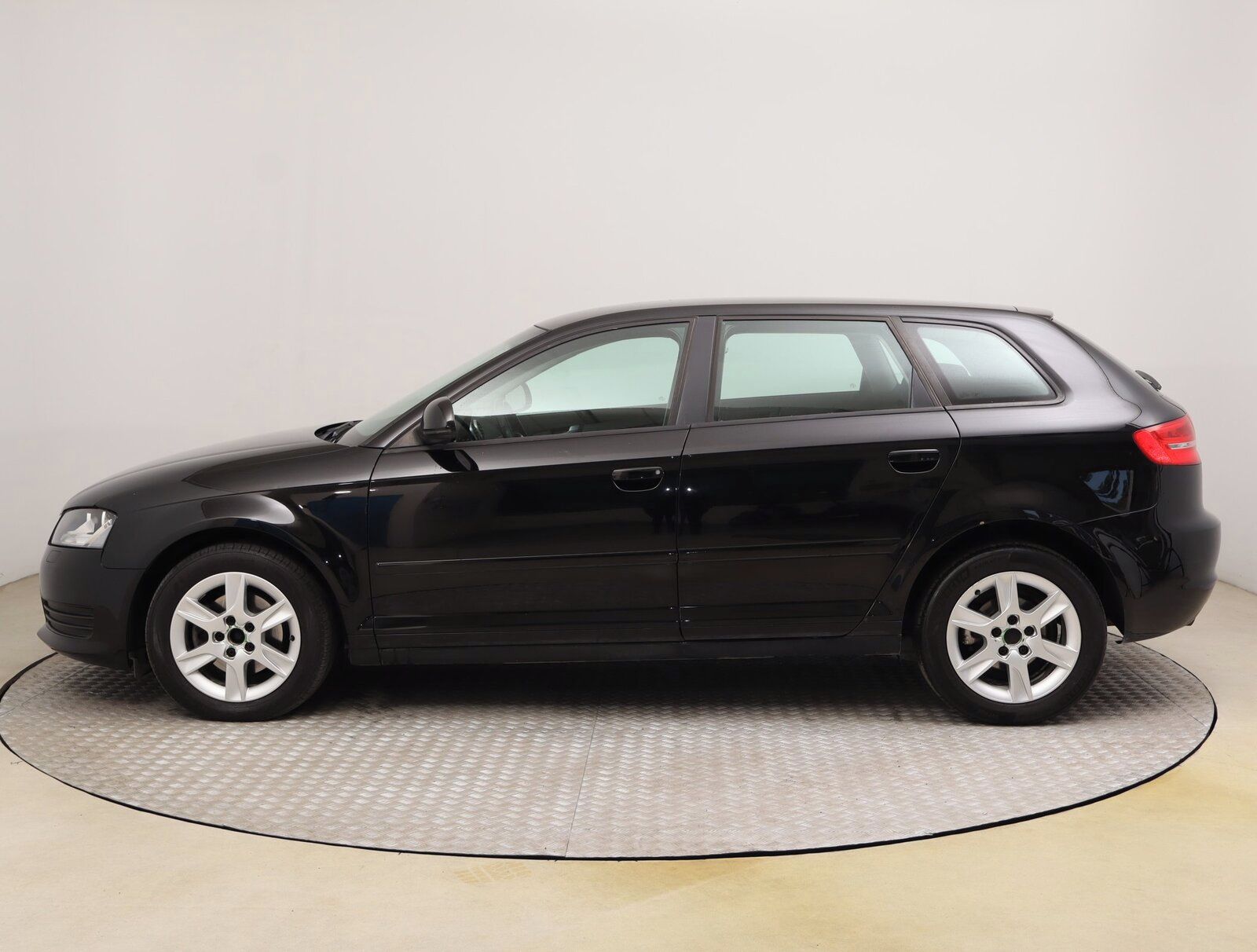 Audi A3, 2.0 TDI, Ambition - fotka 3