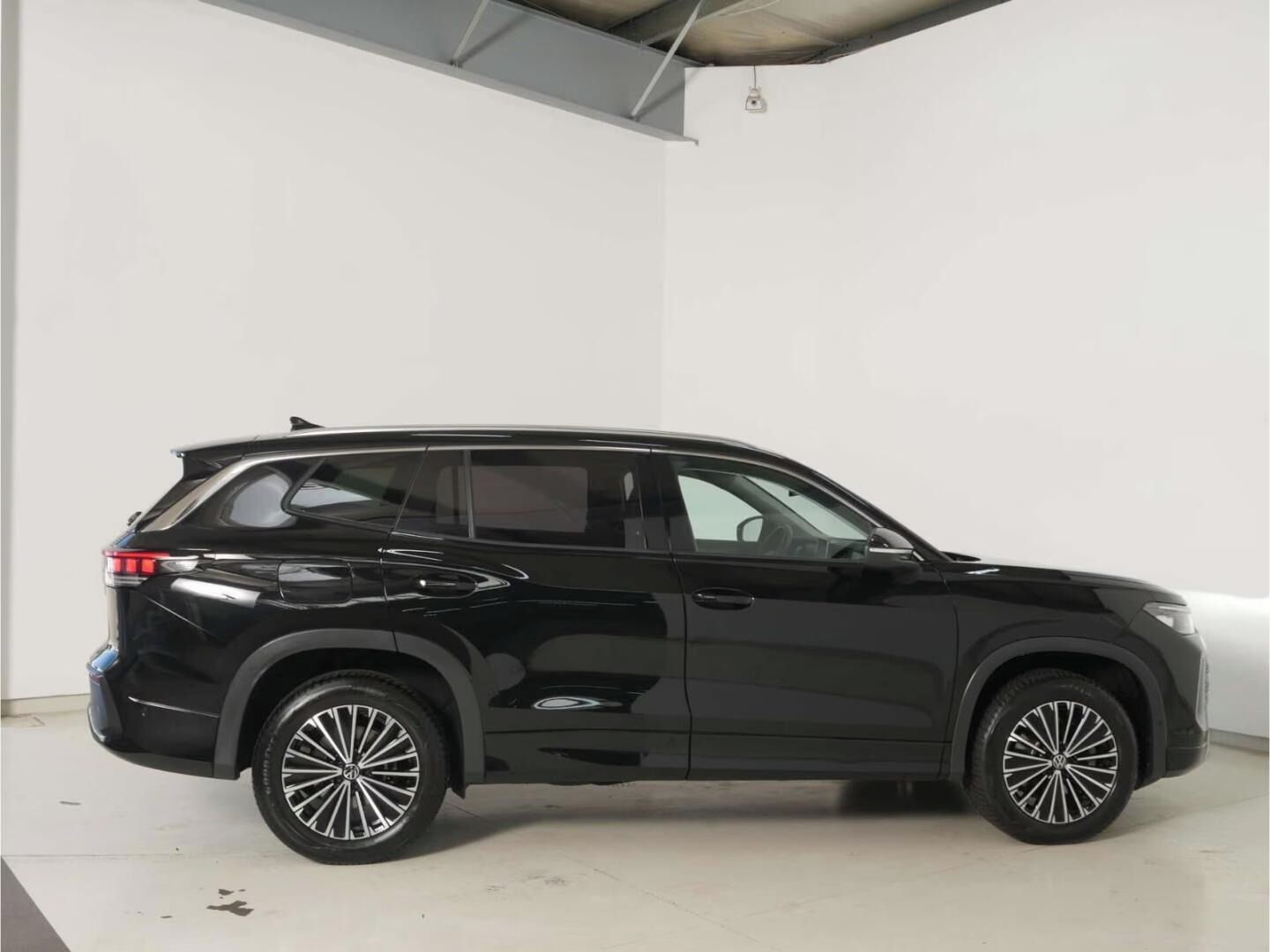 Volkswagen Tayron, 2.0 TDI DSG Life*Kamera*Navi* - fotka 6