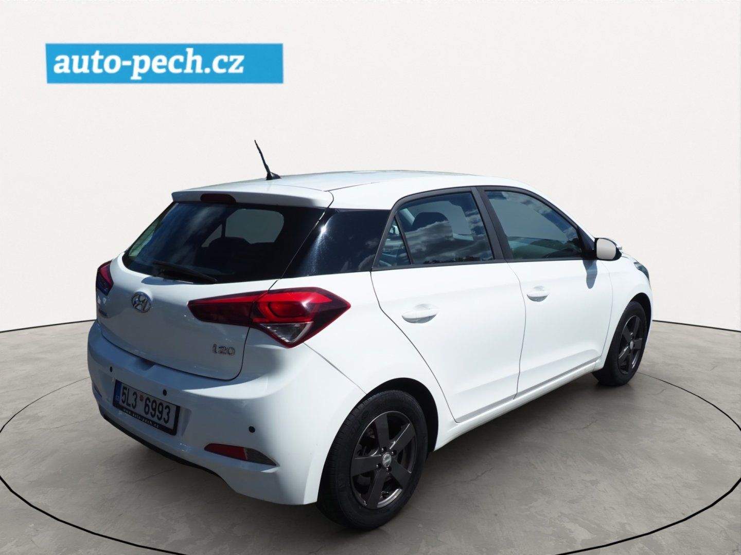 Hyundai i20, 1.2i Family+ - fotka 4