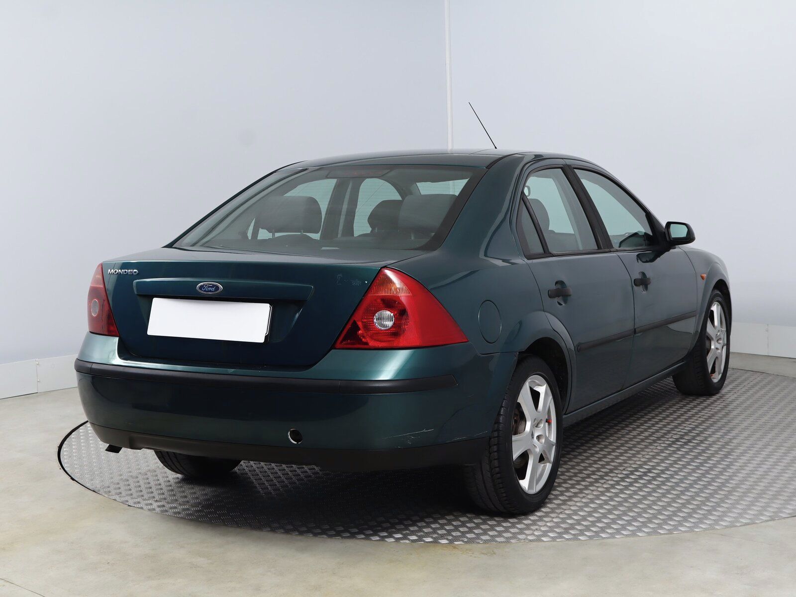 Ford Mondeo, 1.8 16V, po STK, Klima - fotka 5