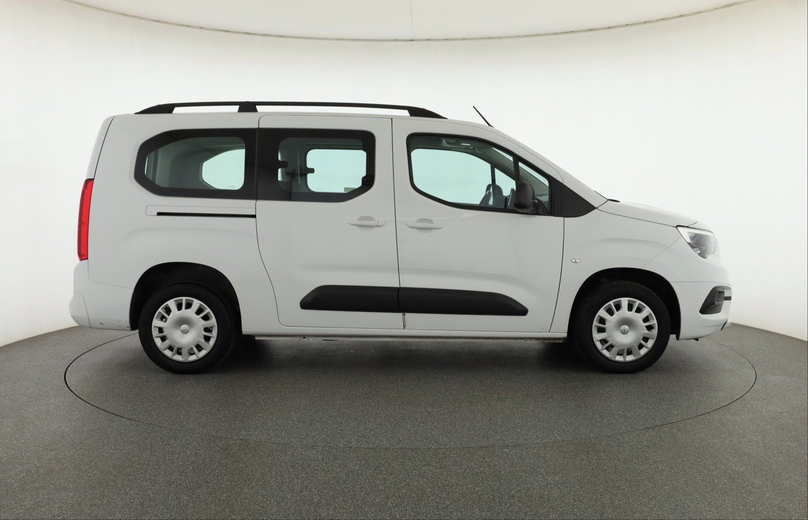 Opel Combo, Maxi 1.5 CDTI, Edition, 5Míst - fotka 6