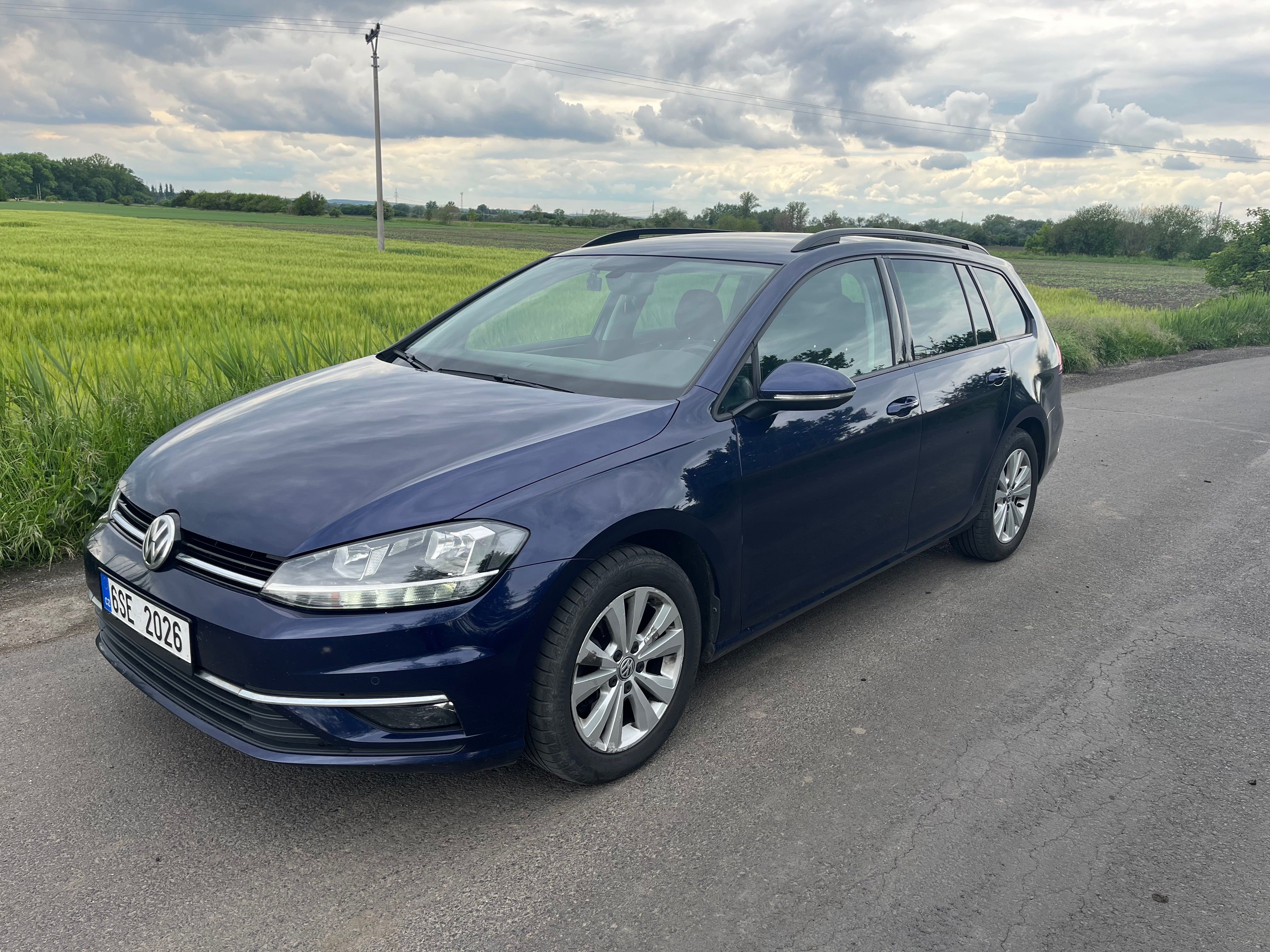 Volkswagen Golf - fotka 4