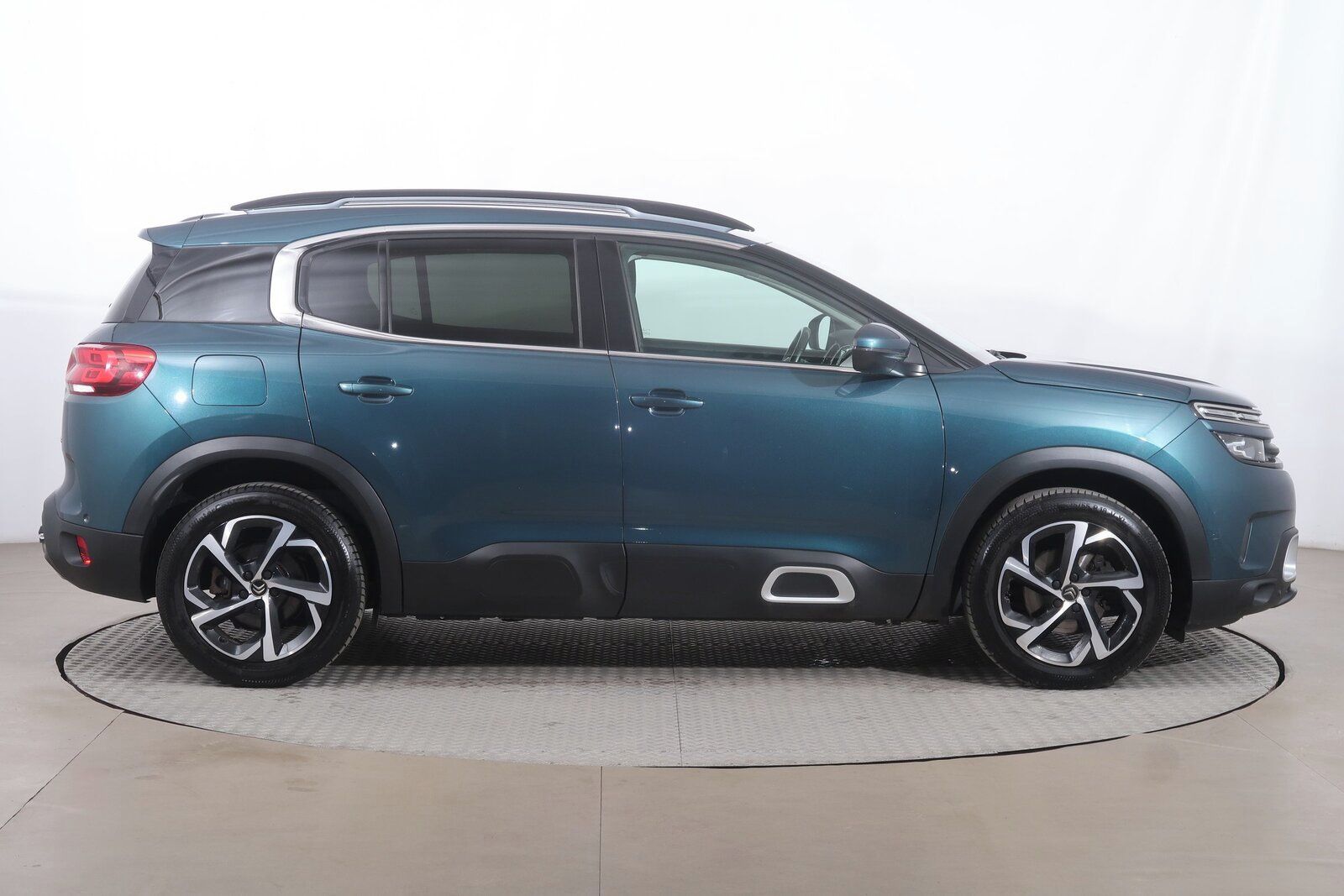 Citroën C5 Aircross, BlueHDi 130, Automat - fotka 6